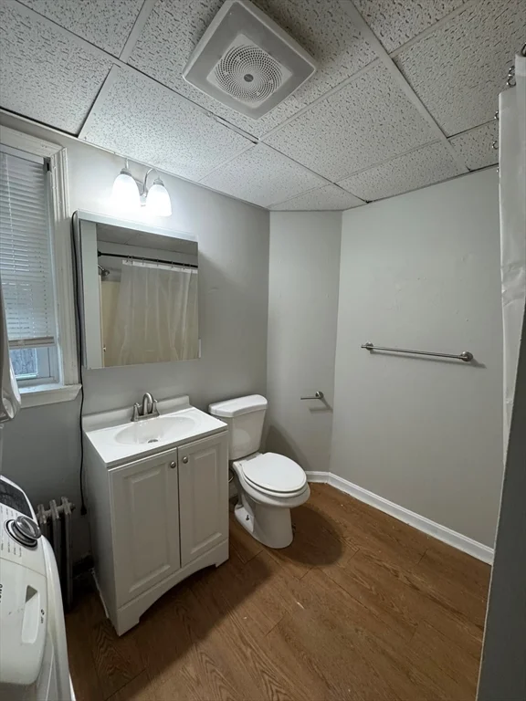3 bed, 1 bath apartment for rent at 155 Summer St Unit 155, Lowell — photo 10 of 24