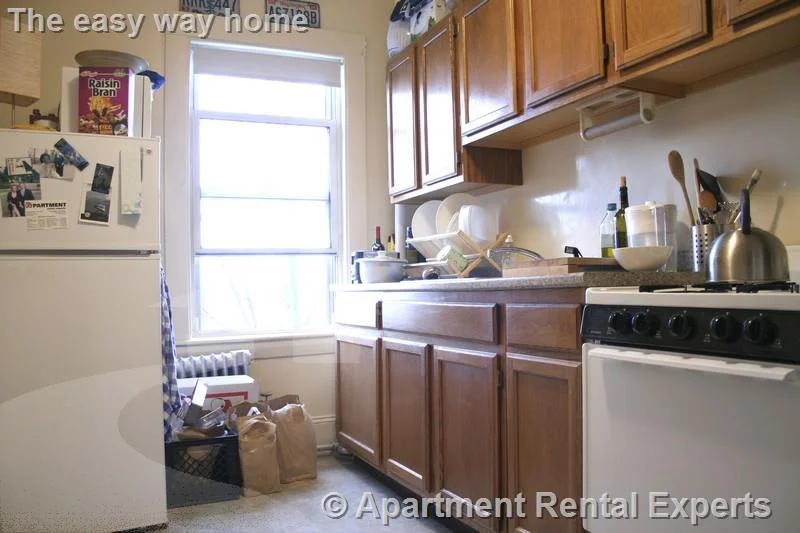 1 bed, 1 bath apartment for rent at 155 Summer St Unit 15R, Spring Hill — photo 2 of 7