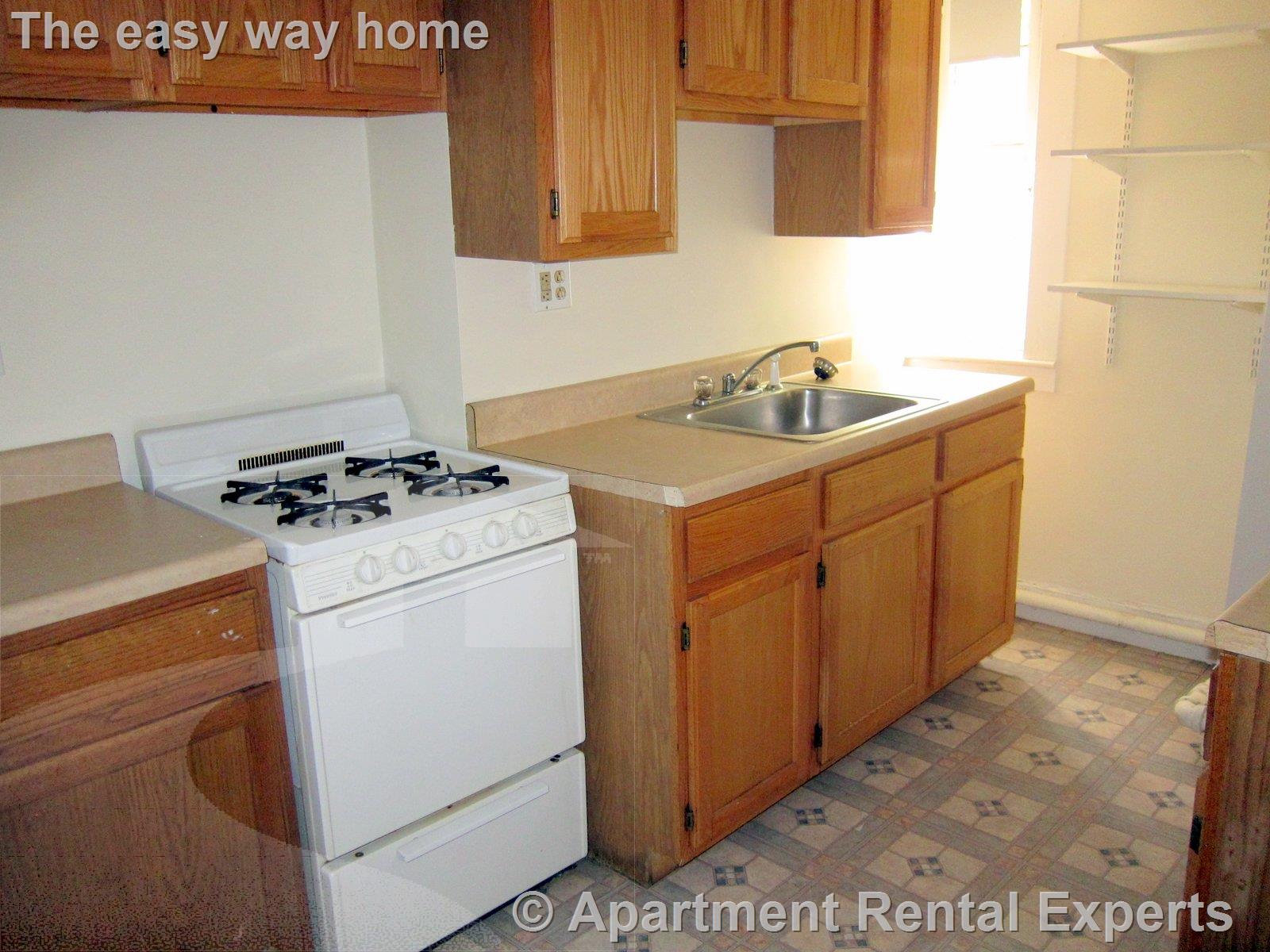 2 bed, 1 bath apartment for rent at 155 Summer St Unit 1B, Spring Hill — photo 6 of 9