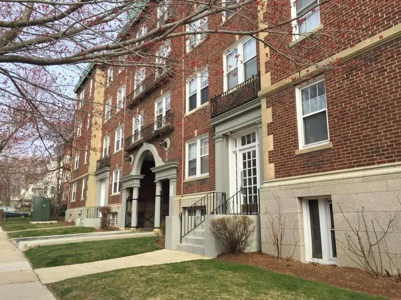 2 bed, 1 bath apartment for rent at 155 Summer St Unit 3FM, Spring Hill — photo 11 of 11