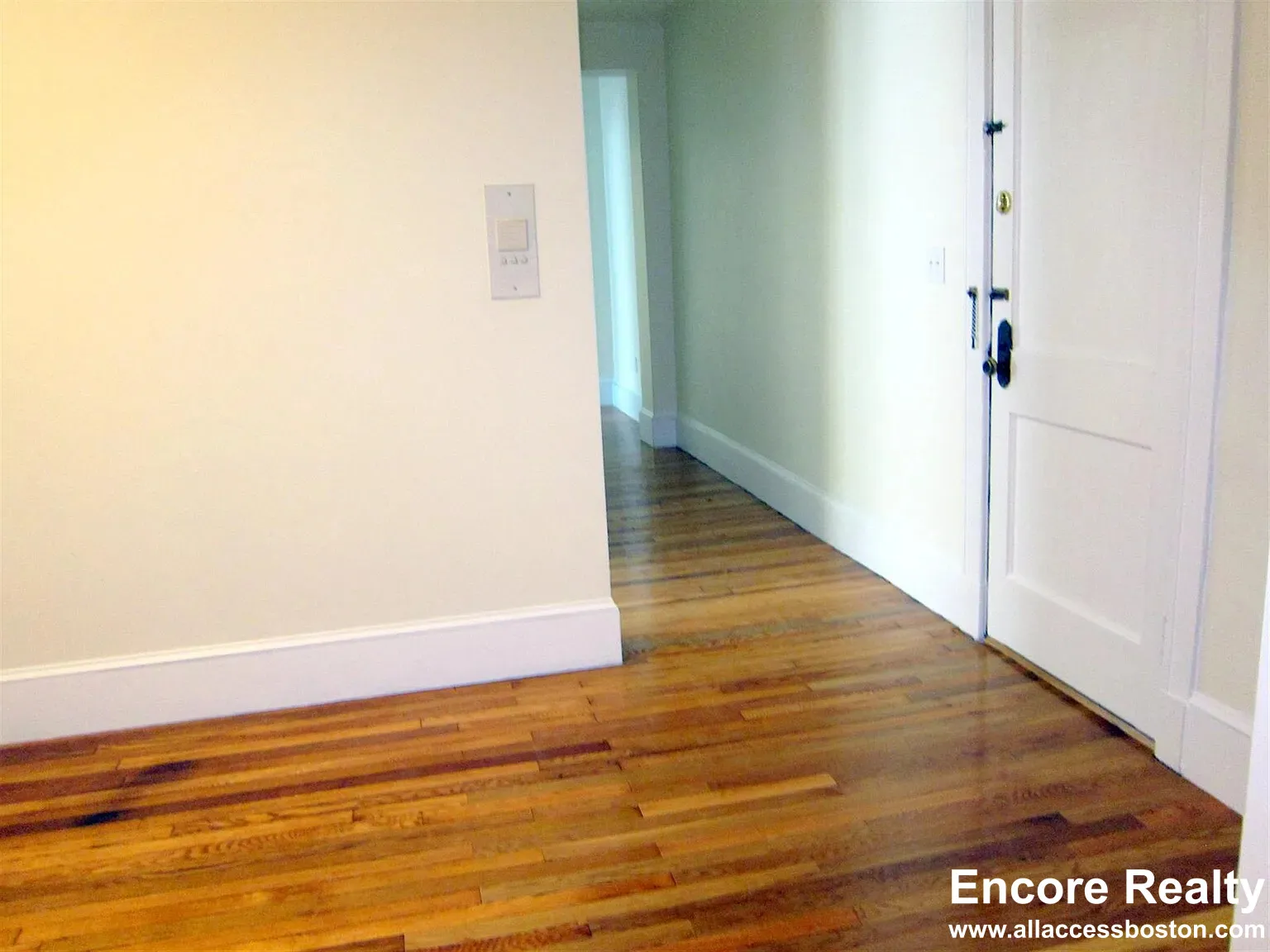 2 bed, 1 bath apartment for rent at 155 Summer St Unit 3FM, Spring Hill — photo 7 of 11