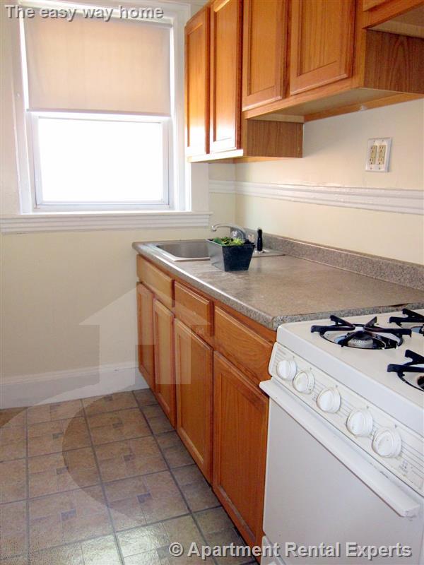 1 bed, 1 bath apartment for rent at 155 Summer St Unit 6R, Spring Hill — photo 3 of 5