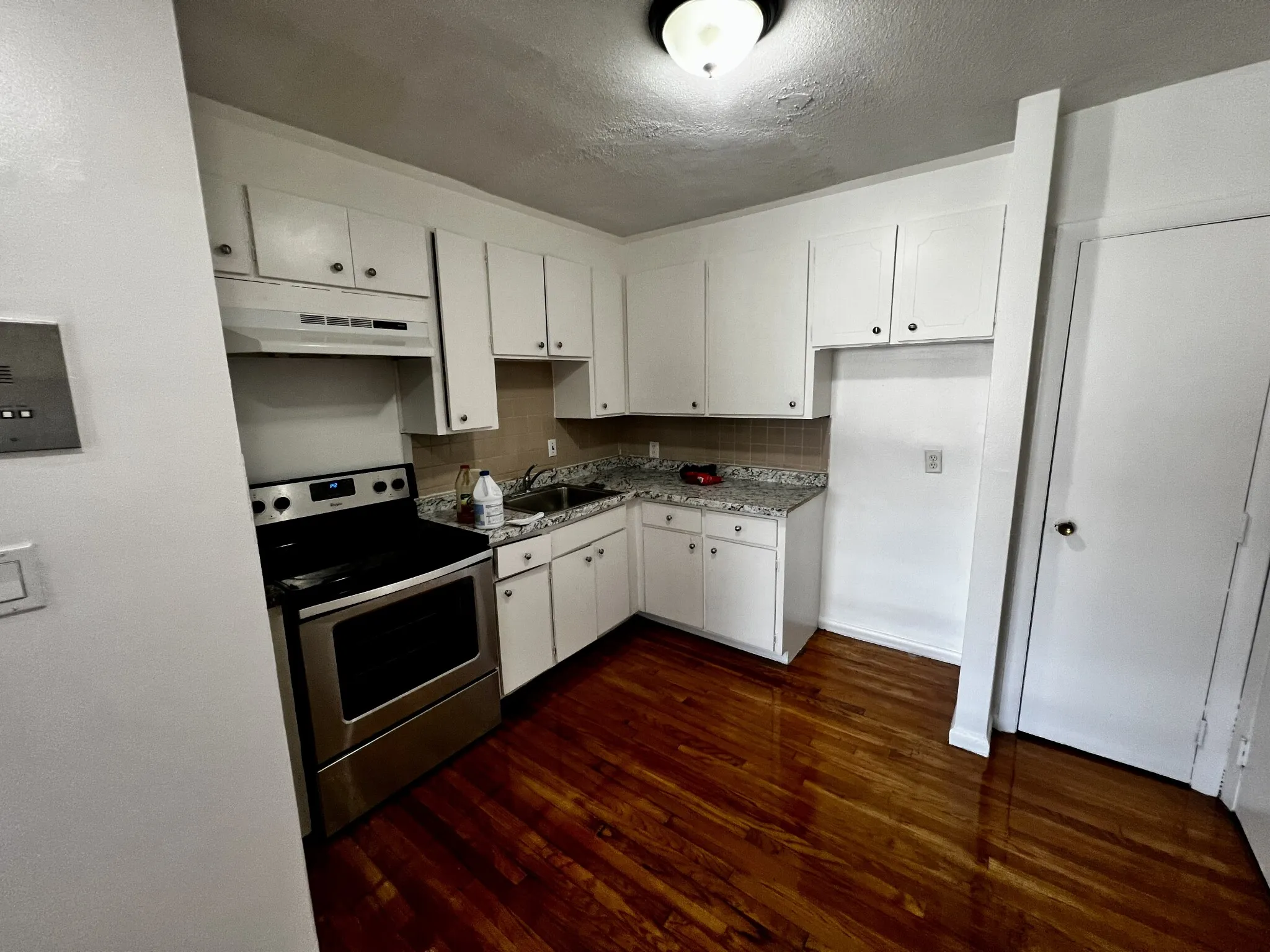 2 bed, 1 bath apartment for rent at 155 Williams St Unit 18, Jamaica Plain