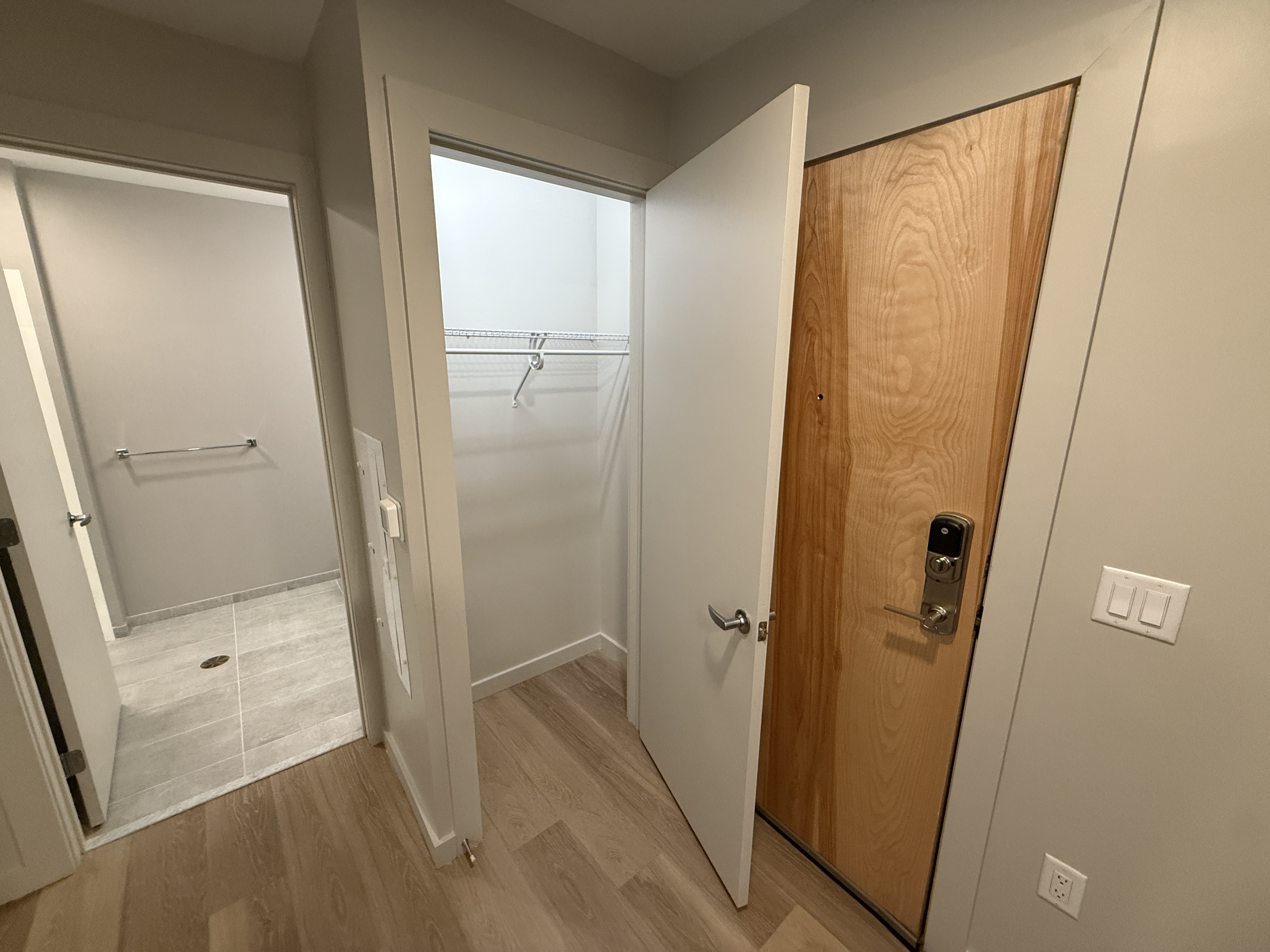 Studio bed, 1 bath apartment for rent at 1550 Soldiers Field Rd Unit 120, Brighton — photo 13 of 17