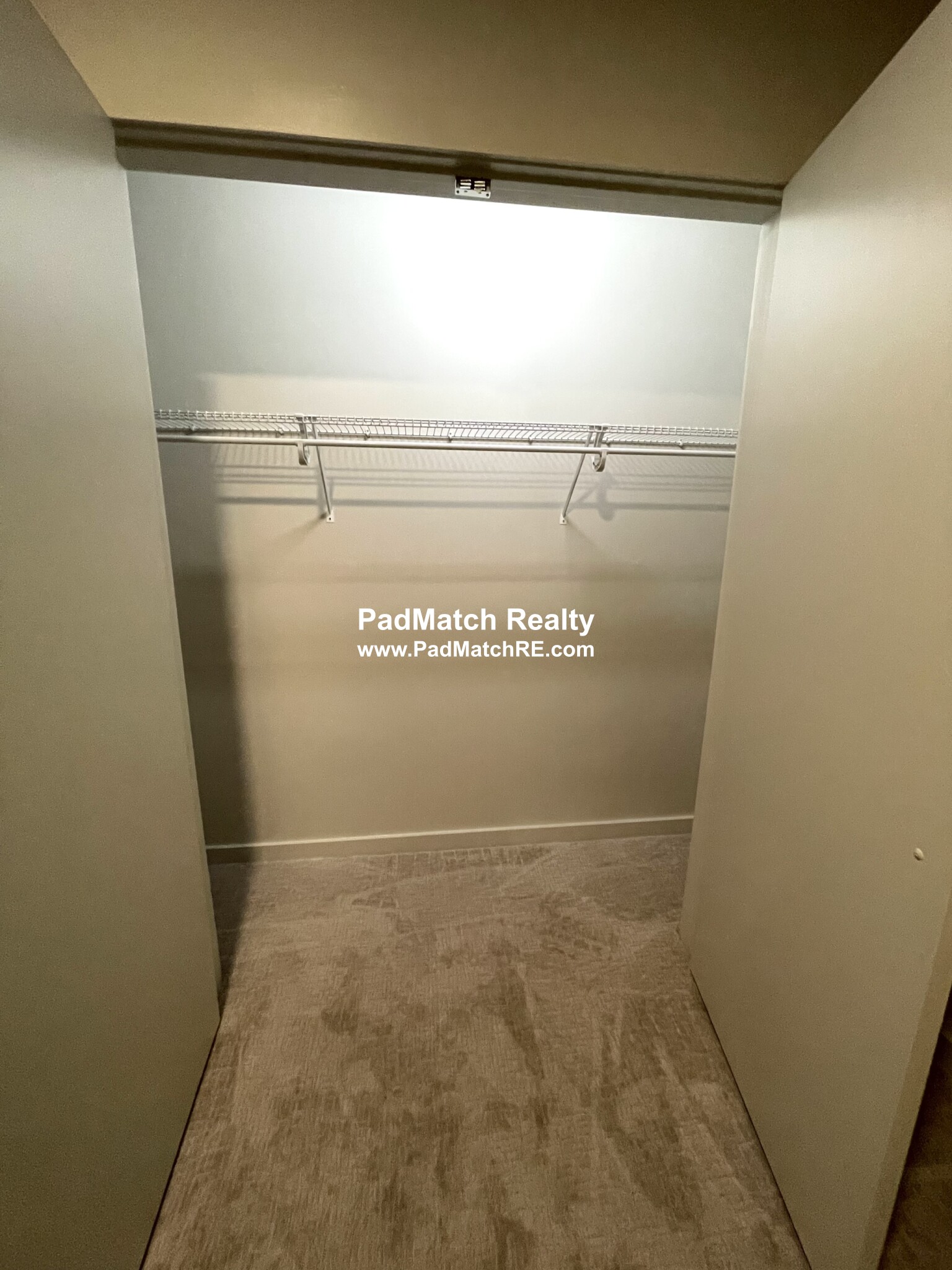 1 bed, 1 bath apartment for rent at 1550 Soldiers Field Rd Unit 6200, Brighton — photo 9 of 24