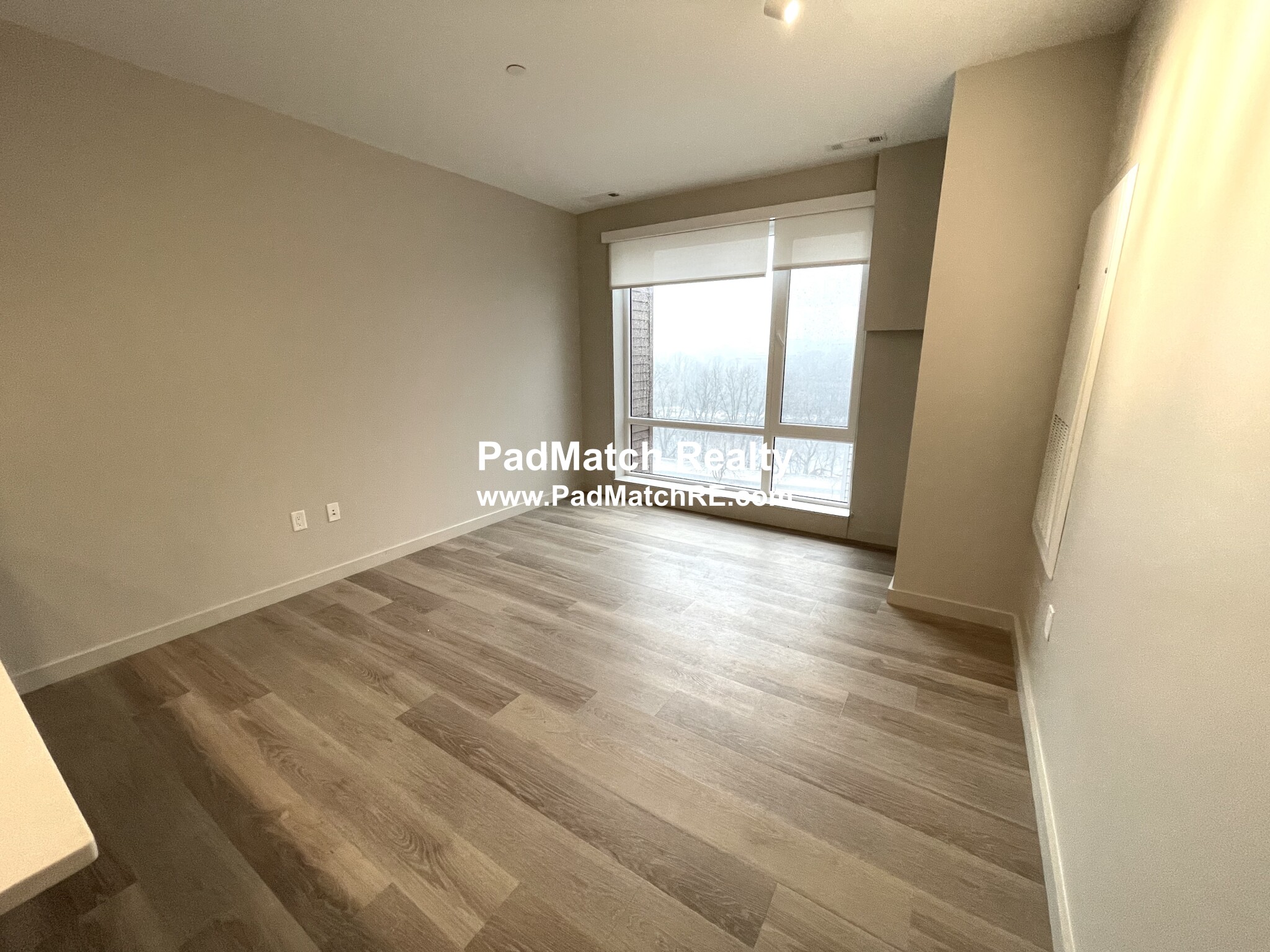 1 bed, 1 bath apartment for rent at 1550 Soldiers Field Rd Unit 6200, Brighton