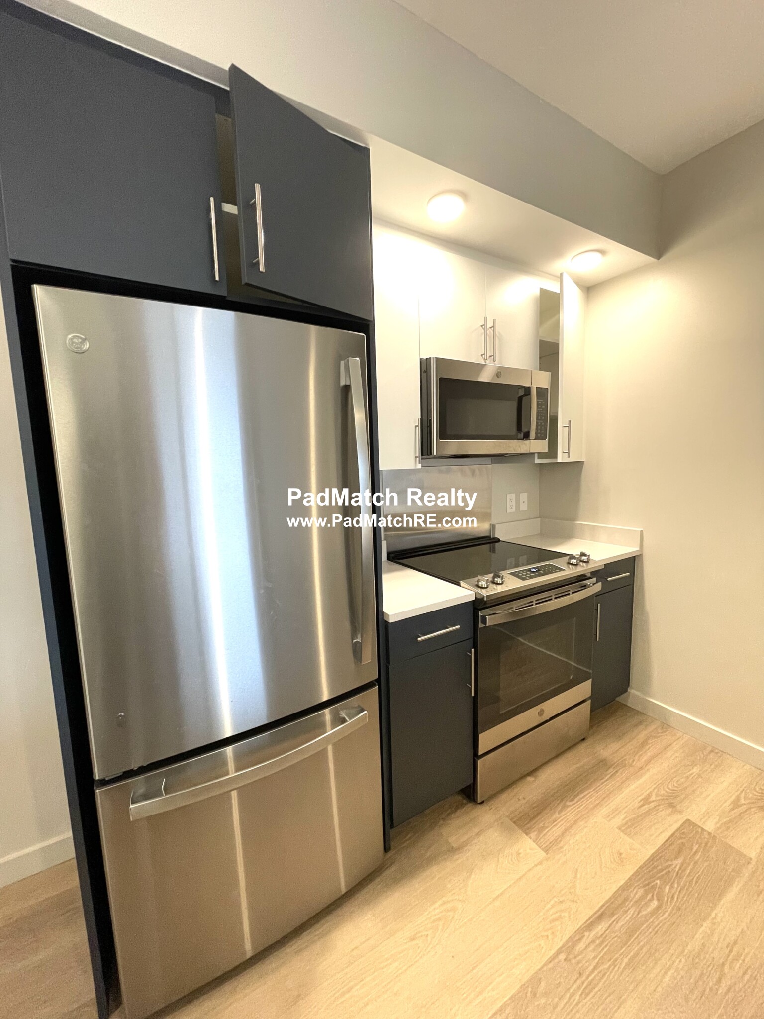 1 bed, 1 bath apartment for rent at 1550 Soldiers Field Rd Unit 6200, Brighton — photo 4 of 24