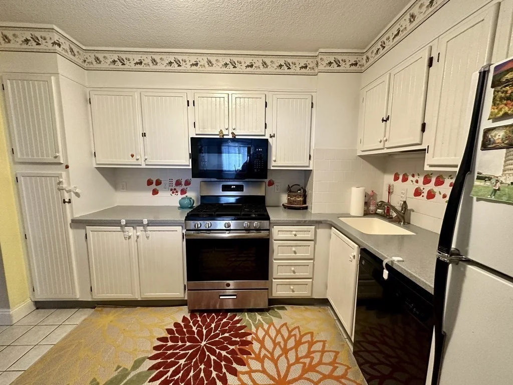 1 bed, 1 bath apartment for rent at 1550 Worcester Rd Unit 112, Framingham — photo 7 of 28
