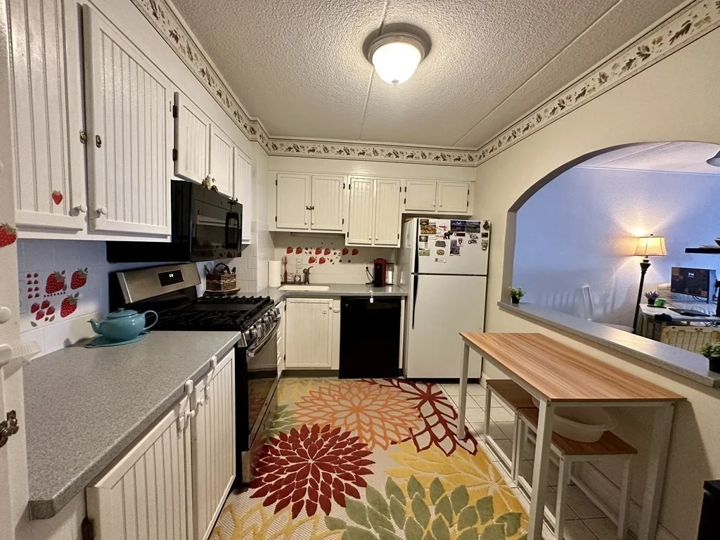 1 bed, 1 bath apartment for rent at 1550 Worcester Rd Unit 112, Framingham — photo 6 of 28