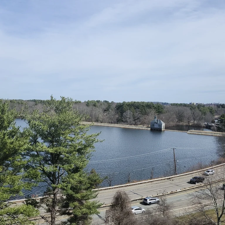 2 bed, 2 bath apartment for rent at 1550 Worcester Rd Unit 402, Framingham — photo 8 of 13