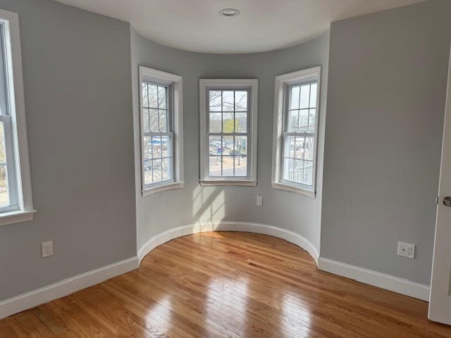 4 bed, 2 bath apartment for rent at 1553 Blue Hill Ave Unit 3, Mattapan — photo 5 of 10