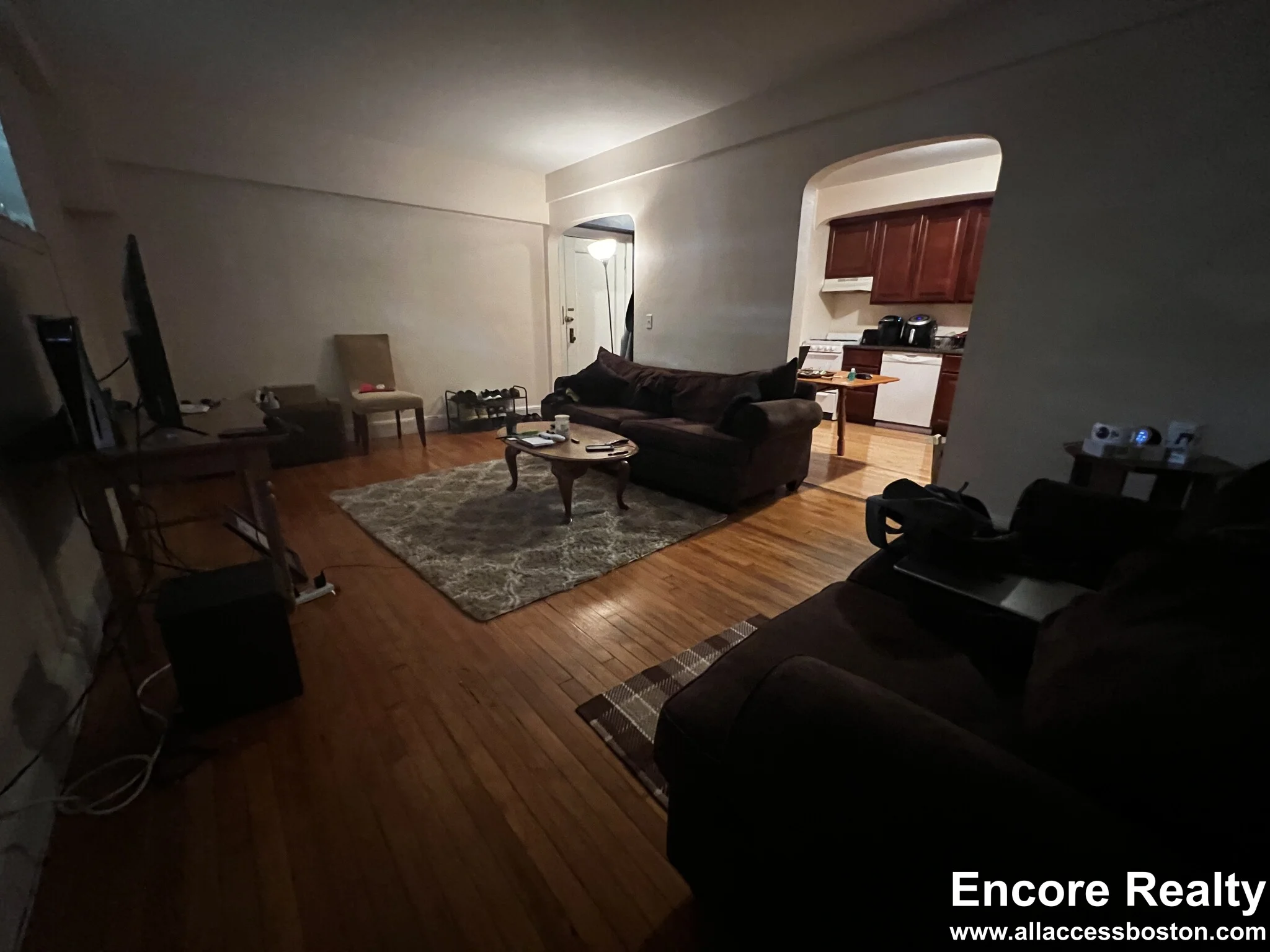 1 bed, 1 bath apartment for rent at 1555 Beacon St Unit 1, Brookline — photo 18 of 21
