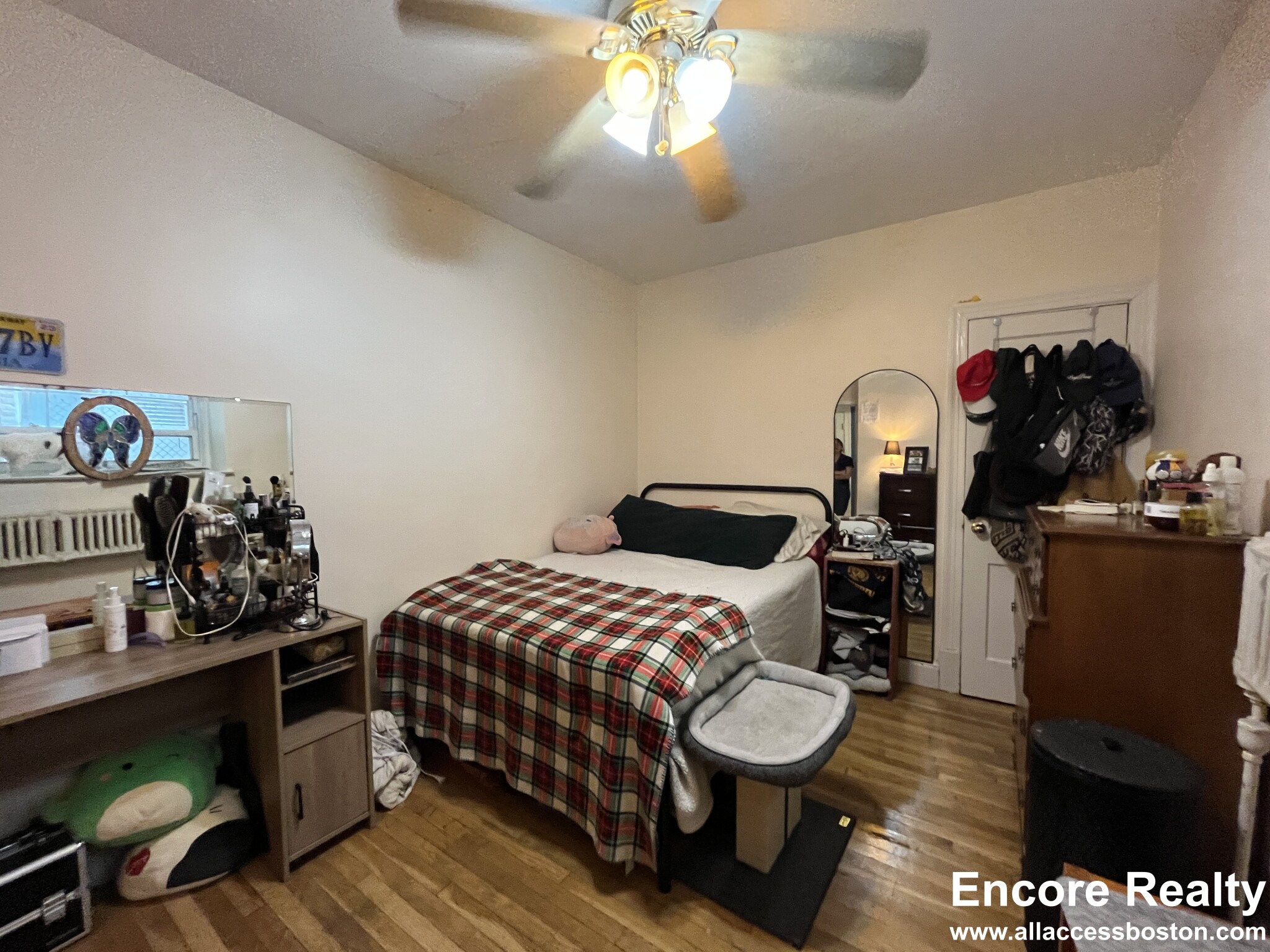 1 bed, 1 bath apartment for rent at 1555 Beacon St Unit 1B, Brookline — photo 12 of 35