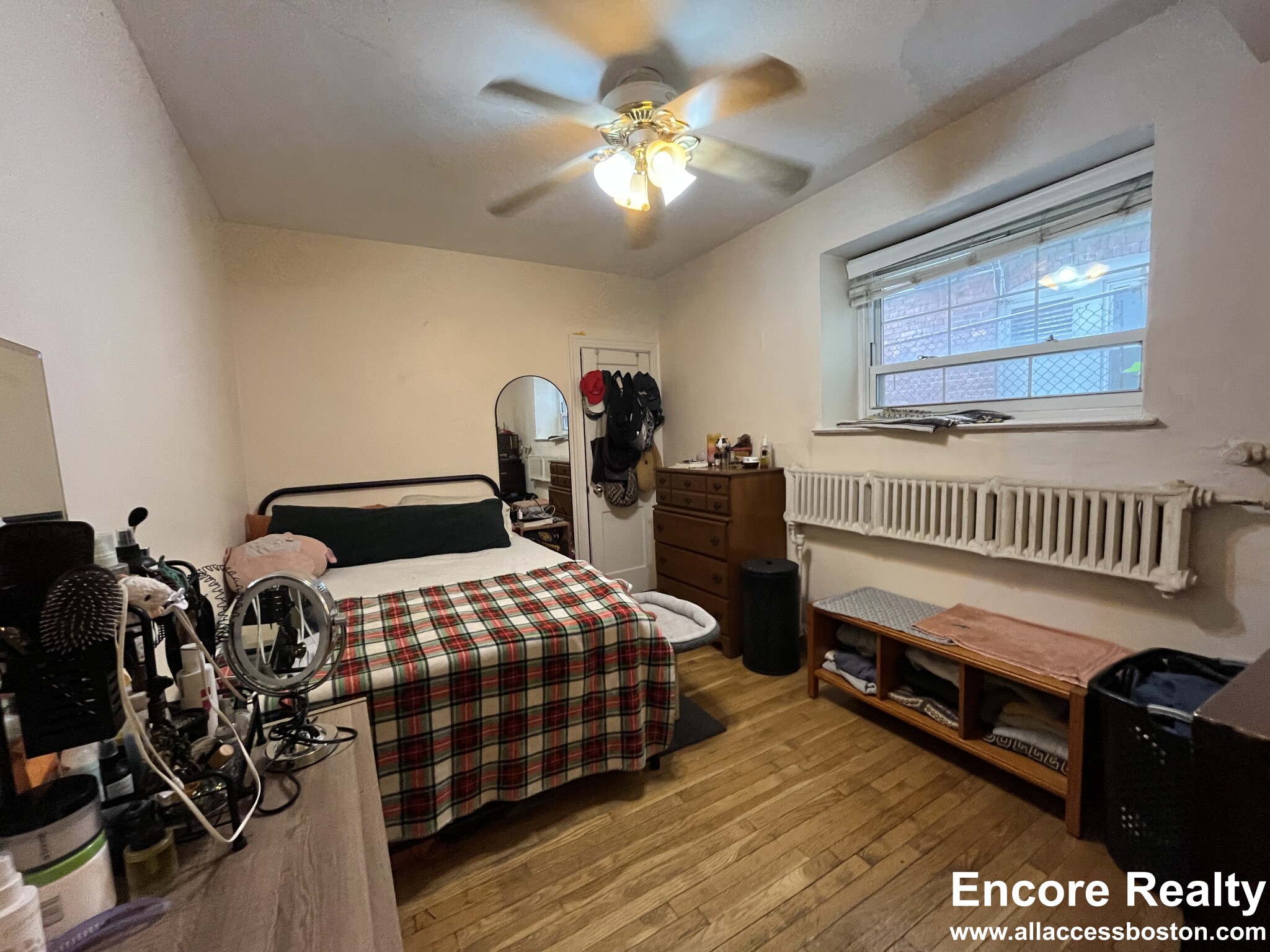 1 bed, 1 bath apartment for rent at 1555 Beacon St Unit 1B, Brookline — photo 10 of 35