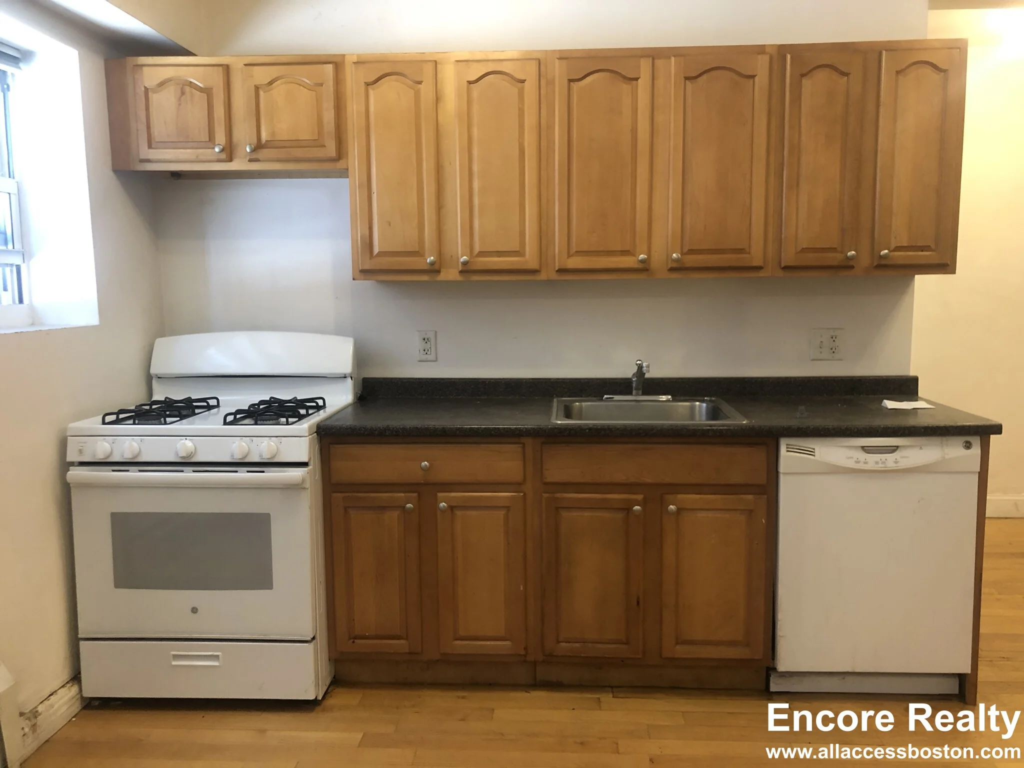 1 bed, 1 bath apartment for rent at 1555 Beacon St Unit 22, Brookline — photo 22 of 41