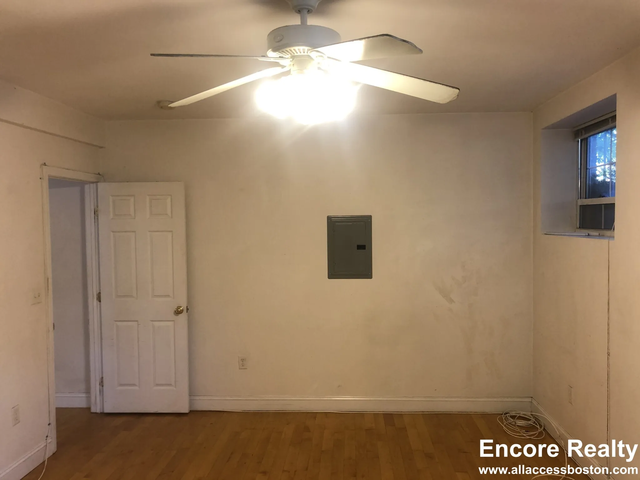 1 bed, 1 bath apartment for rent at 1555 Beacon St Unit 2a, Brookline — photo 35 of 39