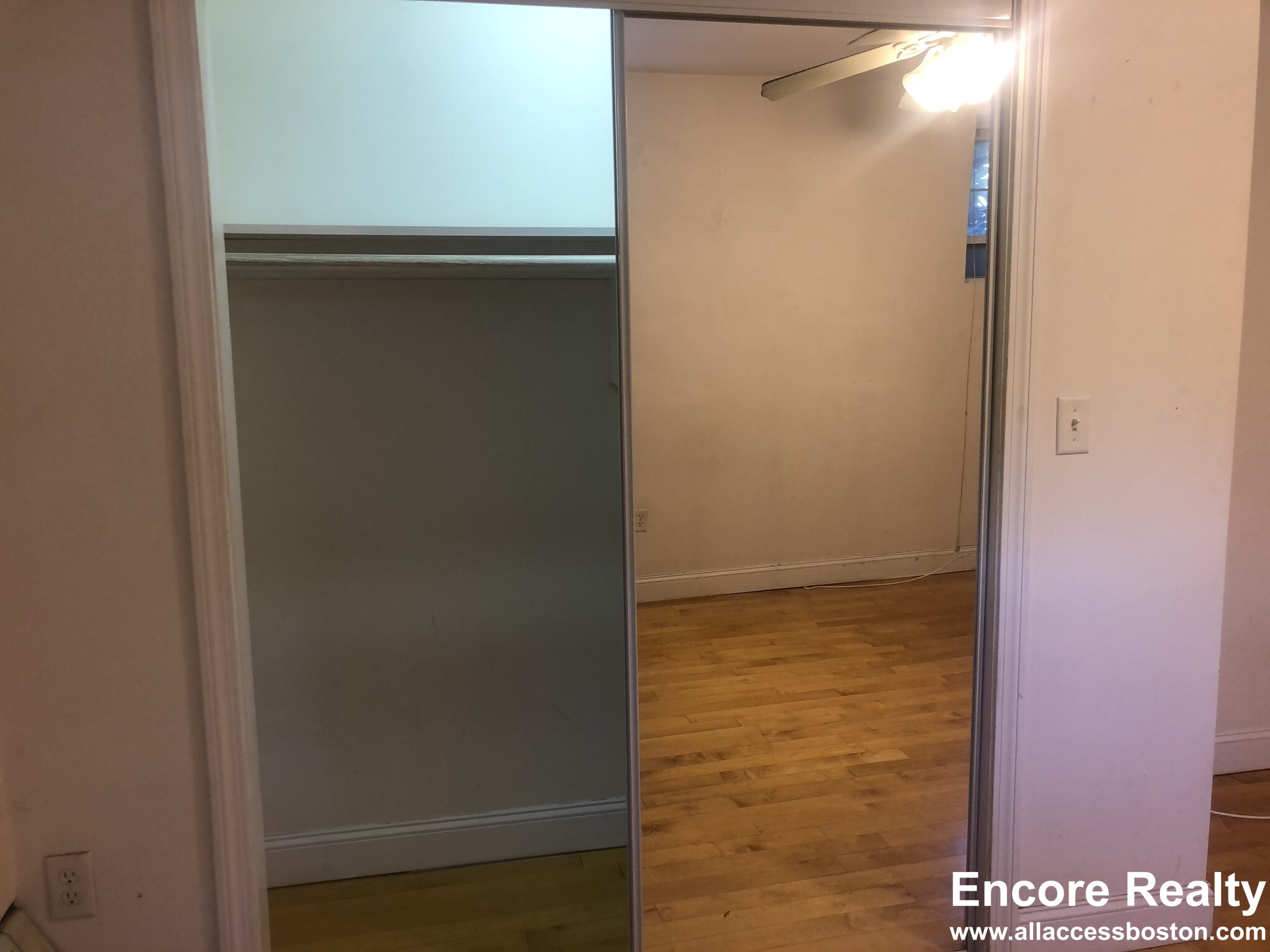 1 bed, 1 bath apartment for rent at 1555 Beacon St Unit 2B, Brookline — photo 36 of 41