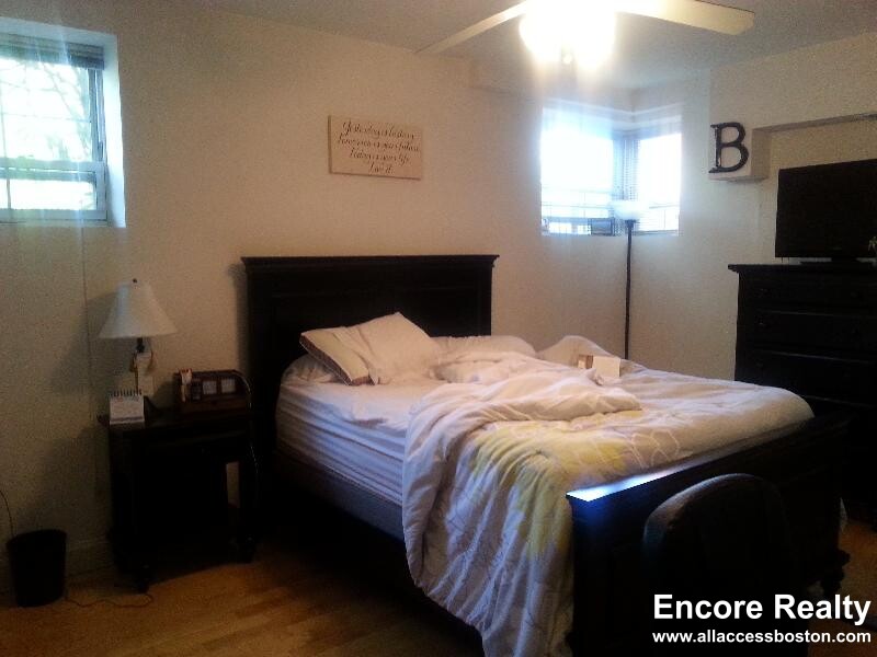 1 bed, 1 bath apartment for rent at 1555 Beacon St Unit 2B, Brookline — photo 29 of 41