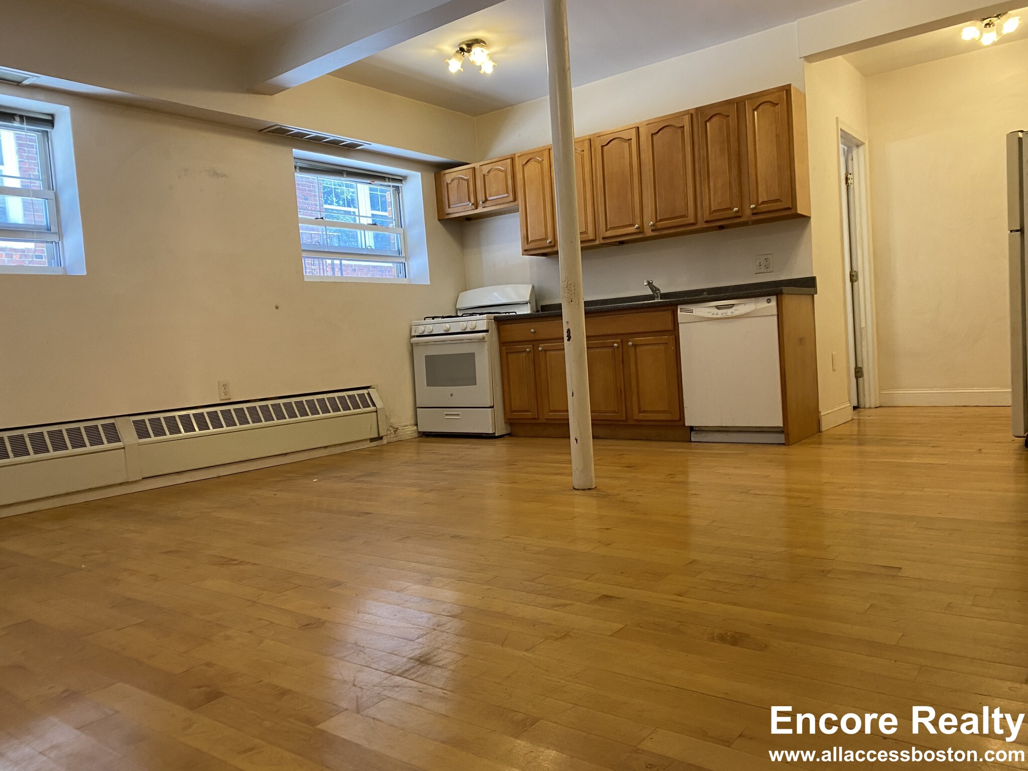 1 bed, 1 bath apartment for rent at 1555 Beacon St Unit 2B, Brookline — photo 25 of 41
