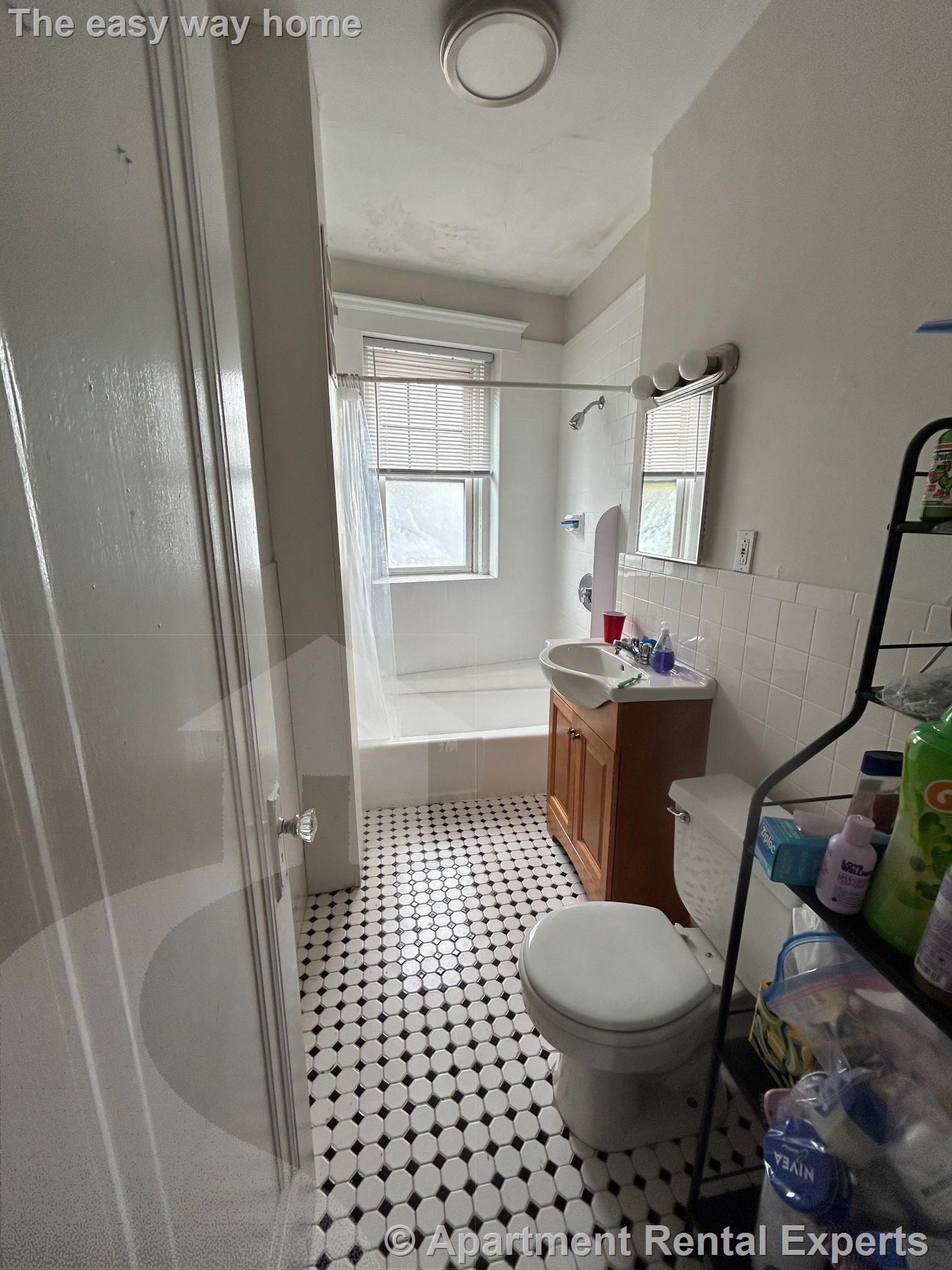 2 bed, 1 bath apartment for rent at 1558 Massachusetts Ave Unit 42, Harvard Square — photo 9 of 15