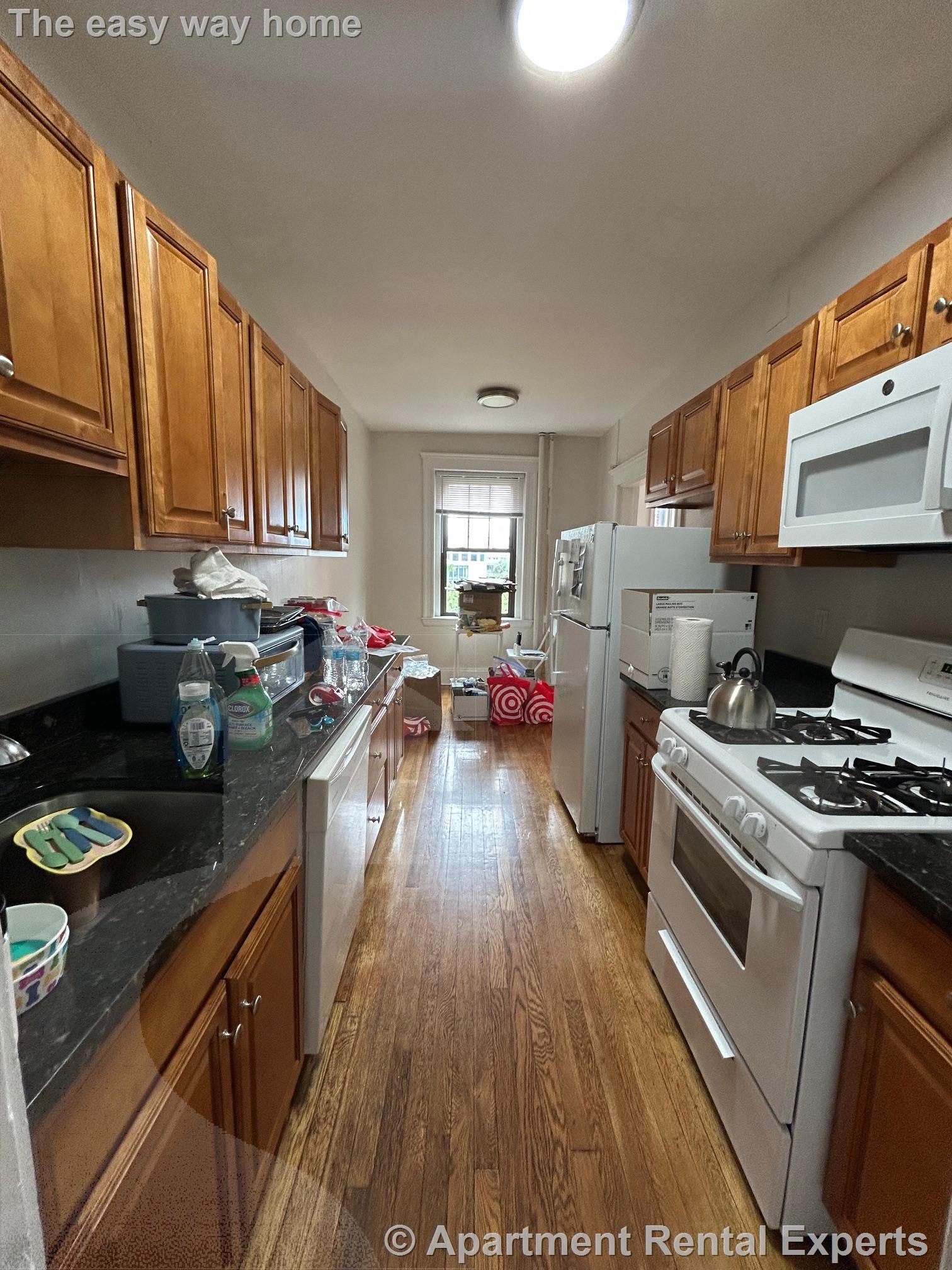 2 bed, 1 bath apartment for rent at 1558 Massachusetts Ave Unit 42, Harvard Square — photo 11 of 15