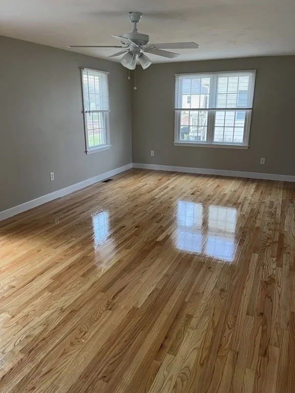 3 bed, 1 bath apartment for rent at 1559 Main St Unit 1, Weymouth — photo 3 of 12