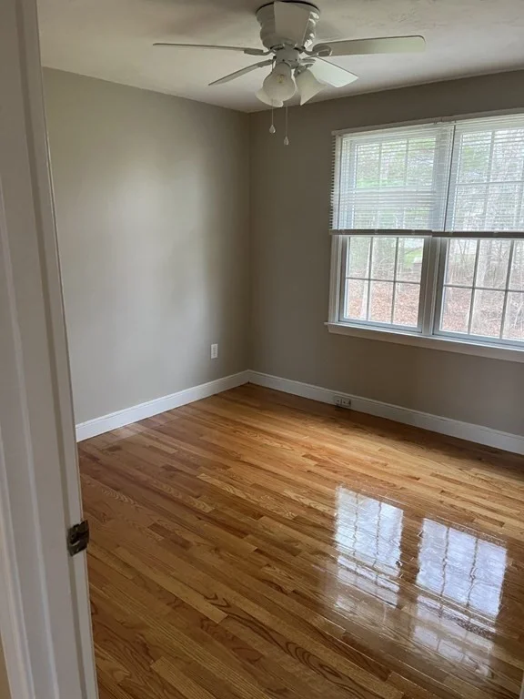 3 bed, 1 bath apartment for rent at 1559 Main St Unit 1, Weymouth — photo 9 of 12