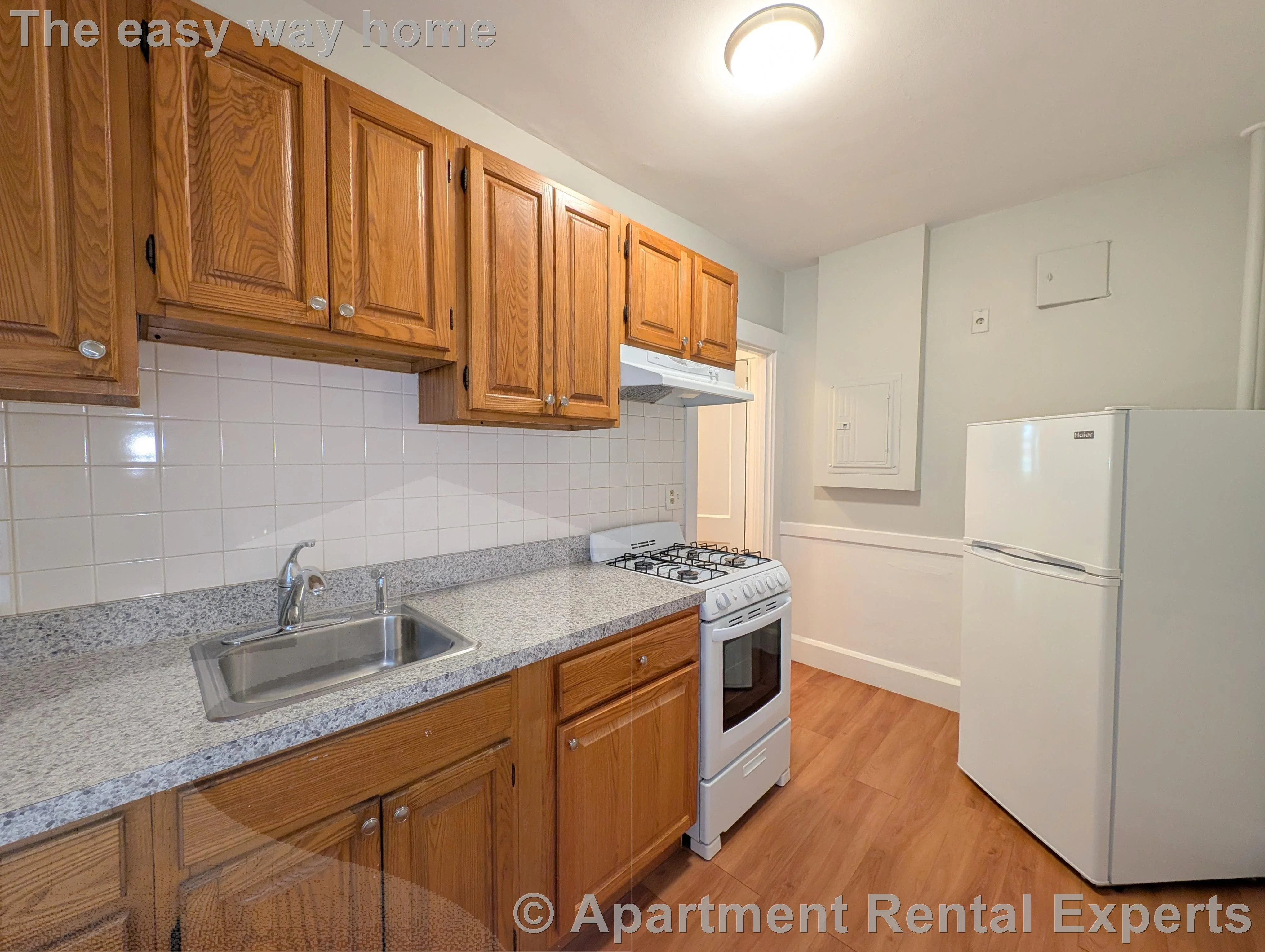 1 bed, 1 bath apartment for rent at 156-158 Summer St Unit 109, Spring Hill — photo 1 of 9