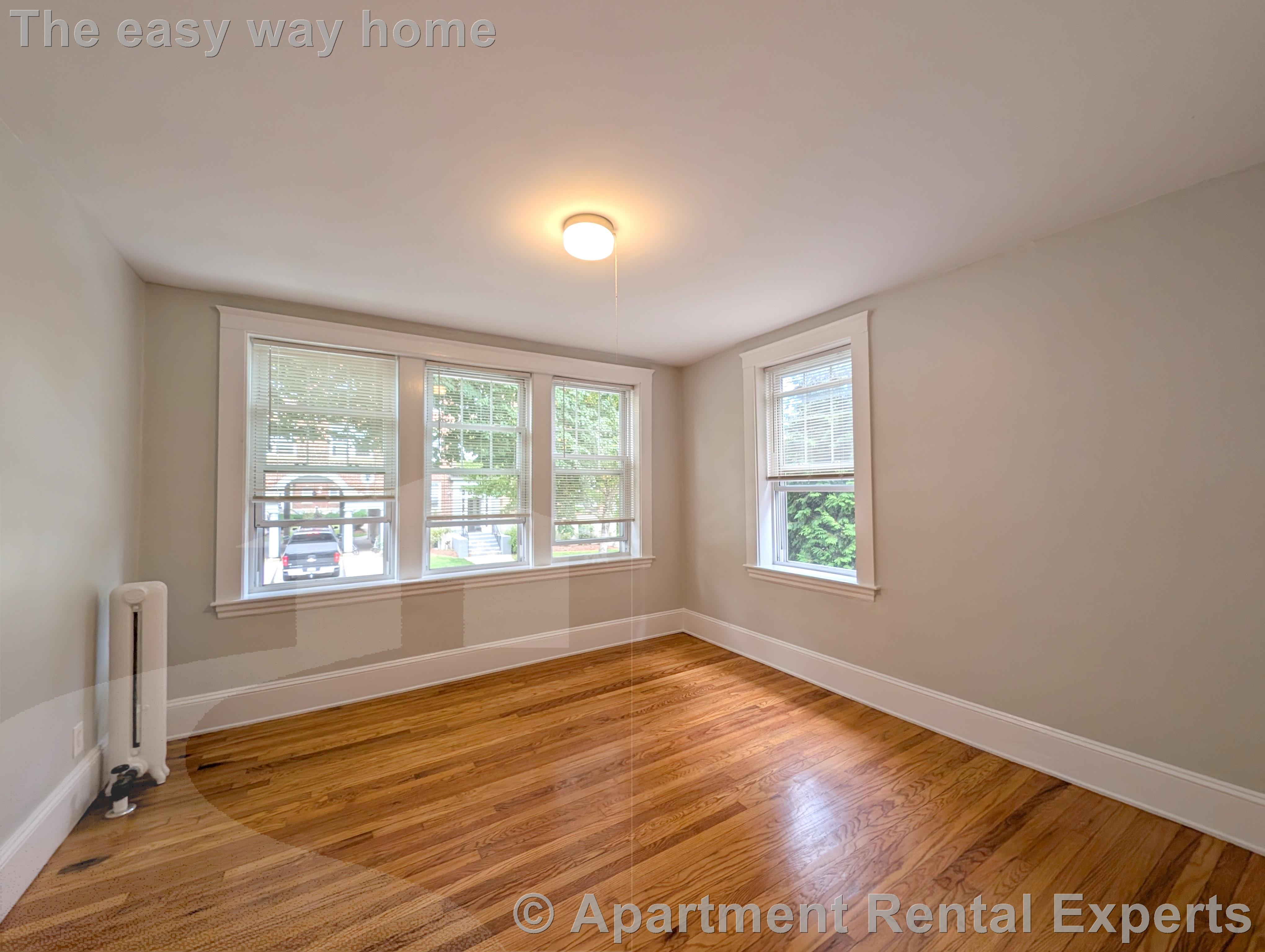 1 bed, 1 bath apartment for rent at 156-158 Summer St Unit 110, Spring Hill — photo 9 of 12