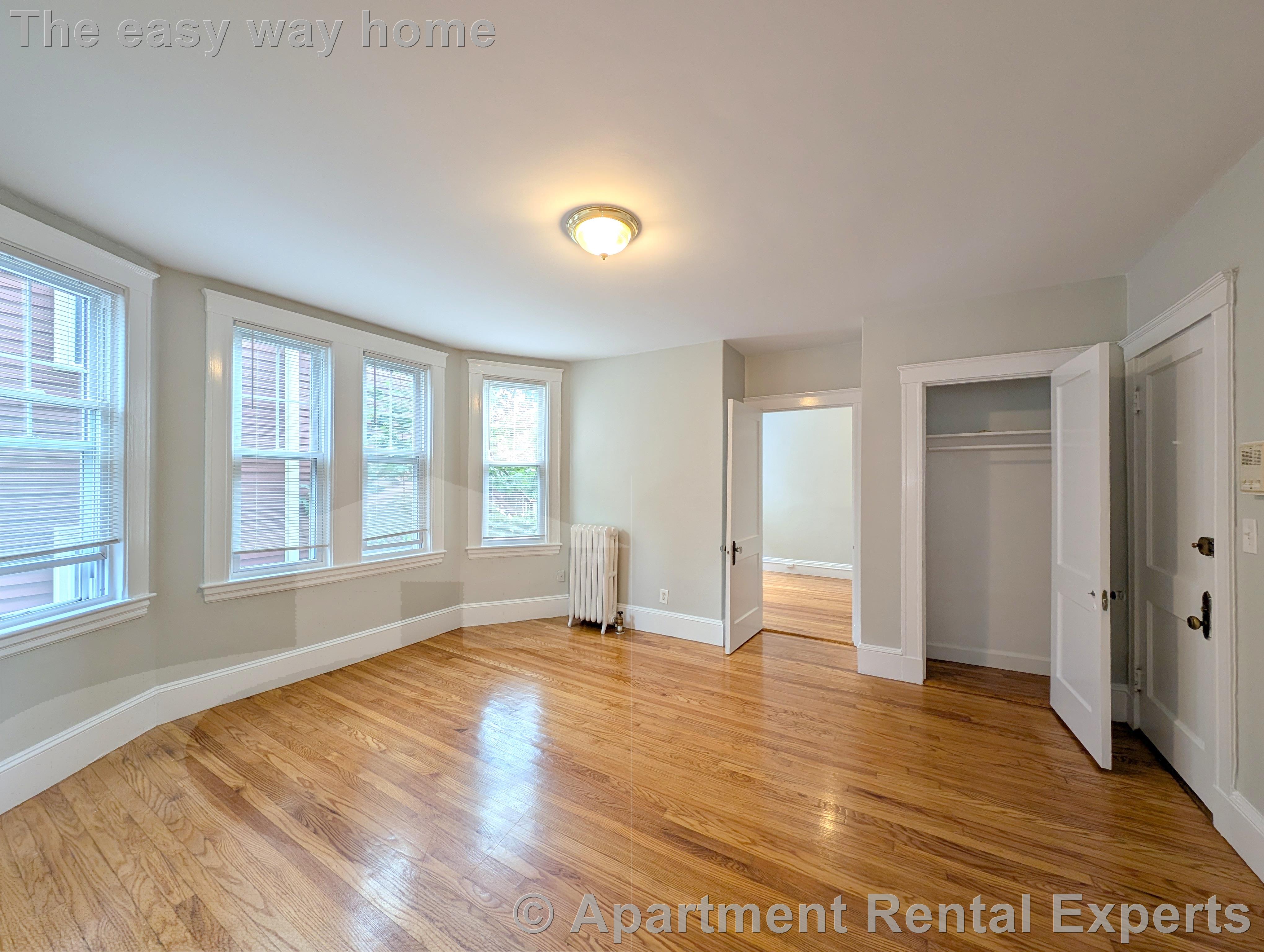 1 bed, 1 bath apartment for rent at 156-158 Summer St Unit 110, Spring Hill — photo 3 of 12