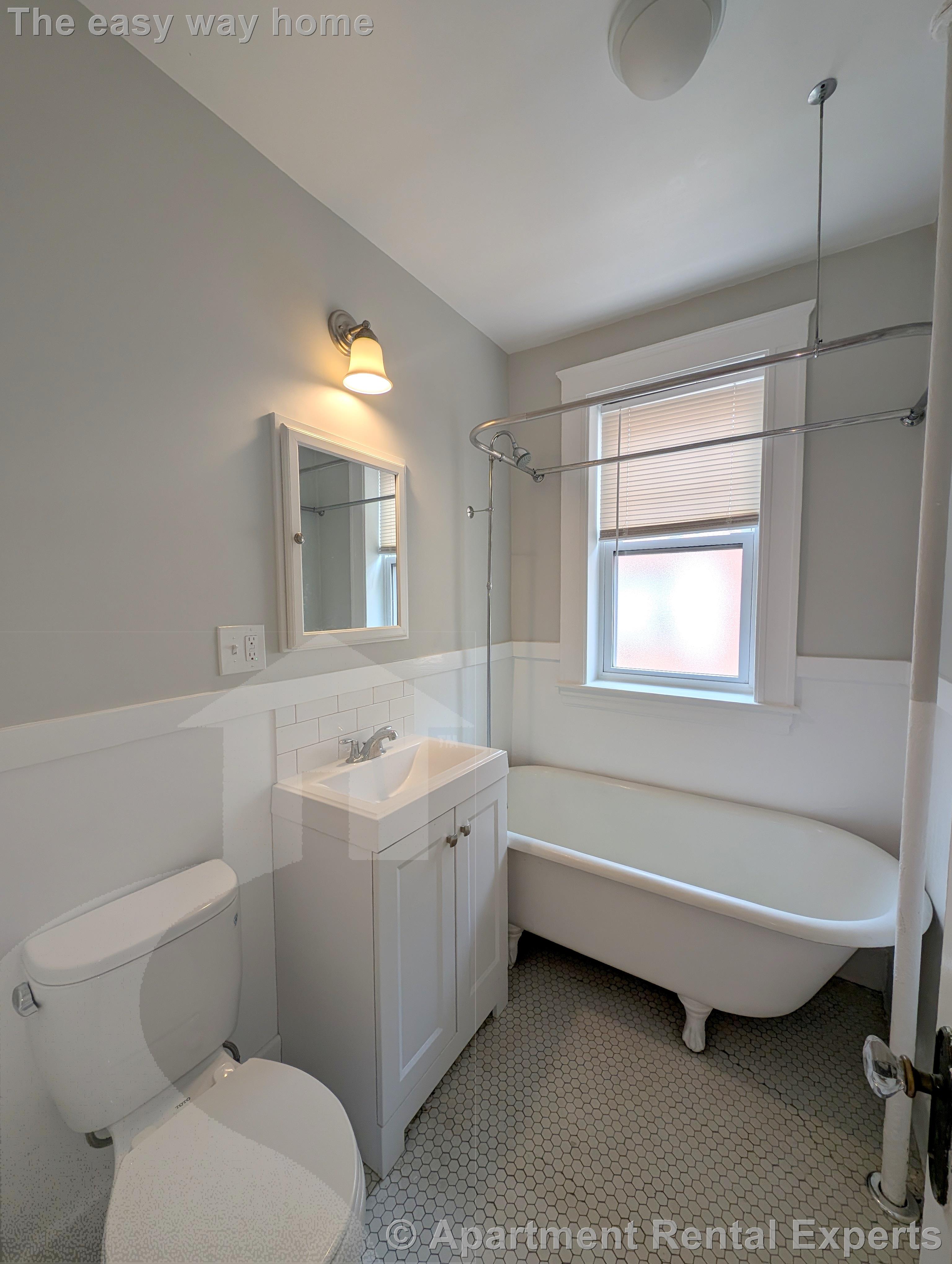 1 bed, 1 bath apartment for rent at 156-158 Summer St Unit 304, Spring Hill — photo 6 of 8