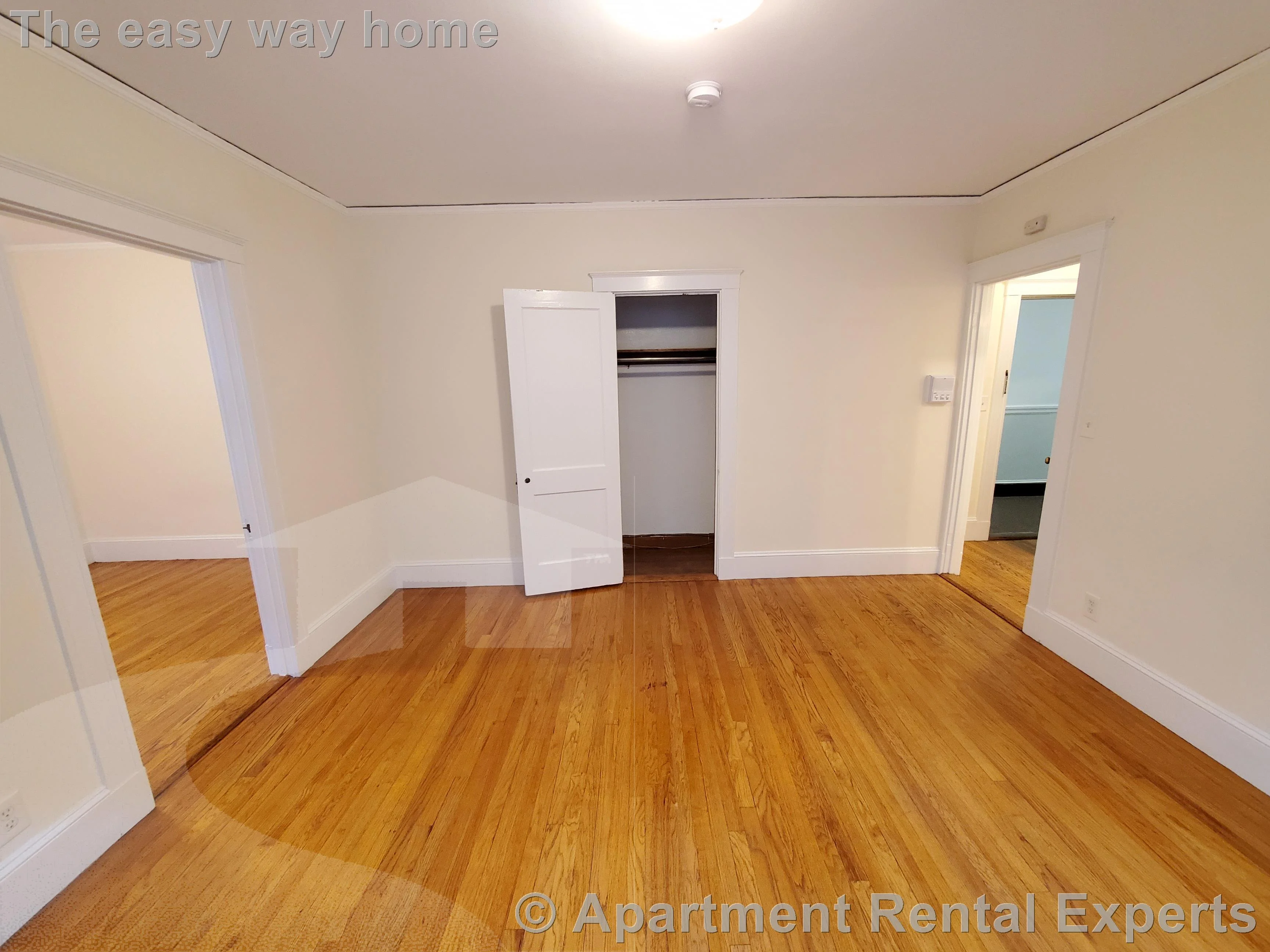 1 bed, 1 bath apartment for rent at 156-158 Summer St Unit 307, Spring Hill — photo 2 of 9