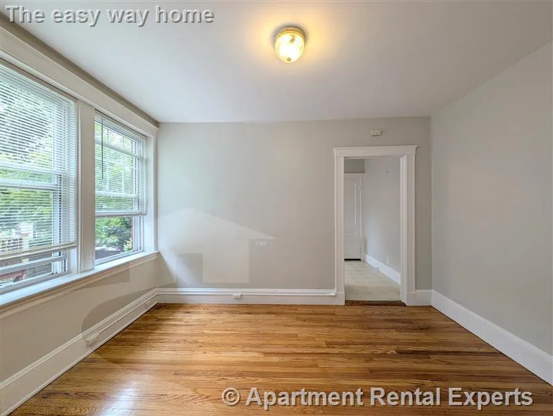 1 bed, 1 bath apartment for rent at 156-158 Summer St Unit 310, Spring Hill — photo 3 of 11