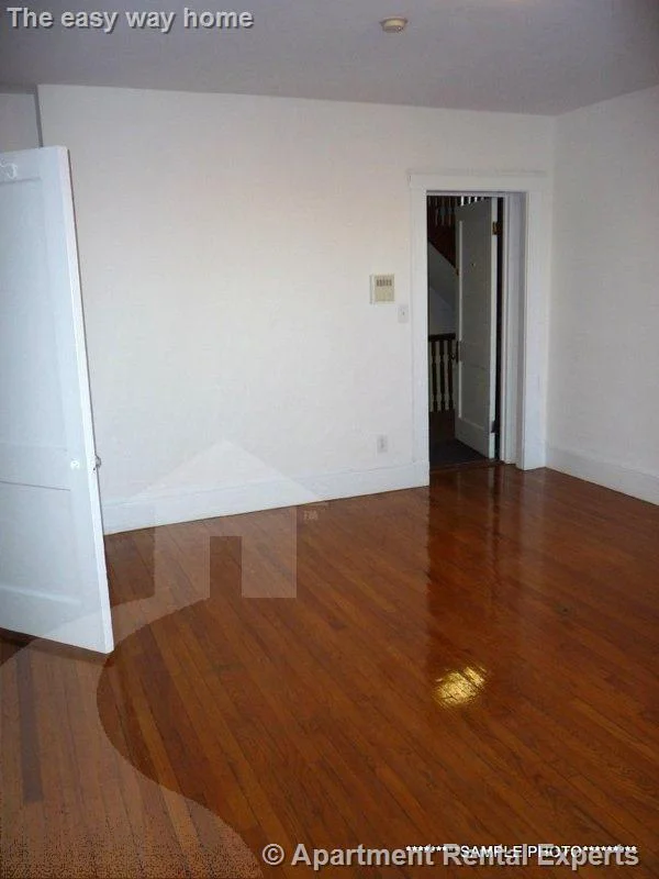 Studio bed, 1 bath apartment for rent at 156-158 Summer St Unit 401, Spring Hill — photo 3 of 4