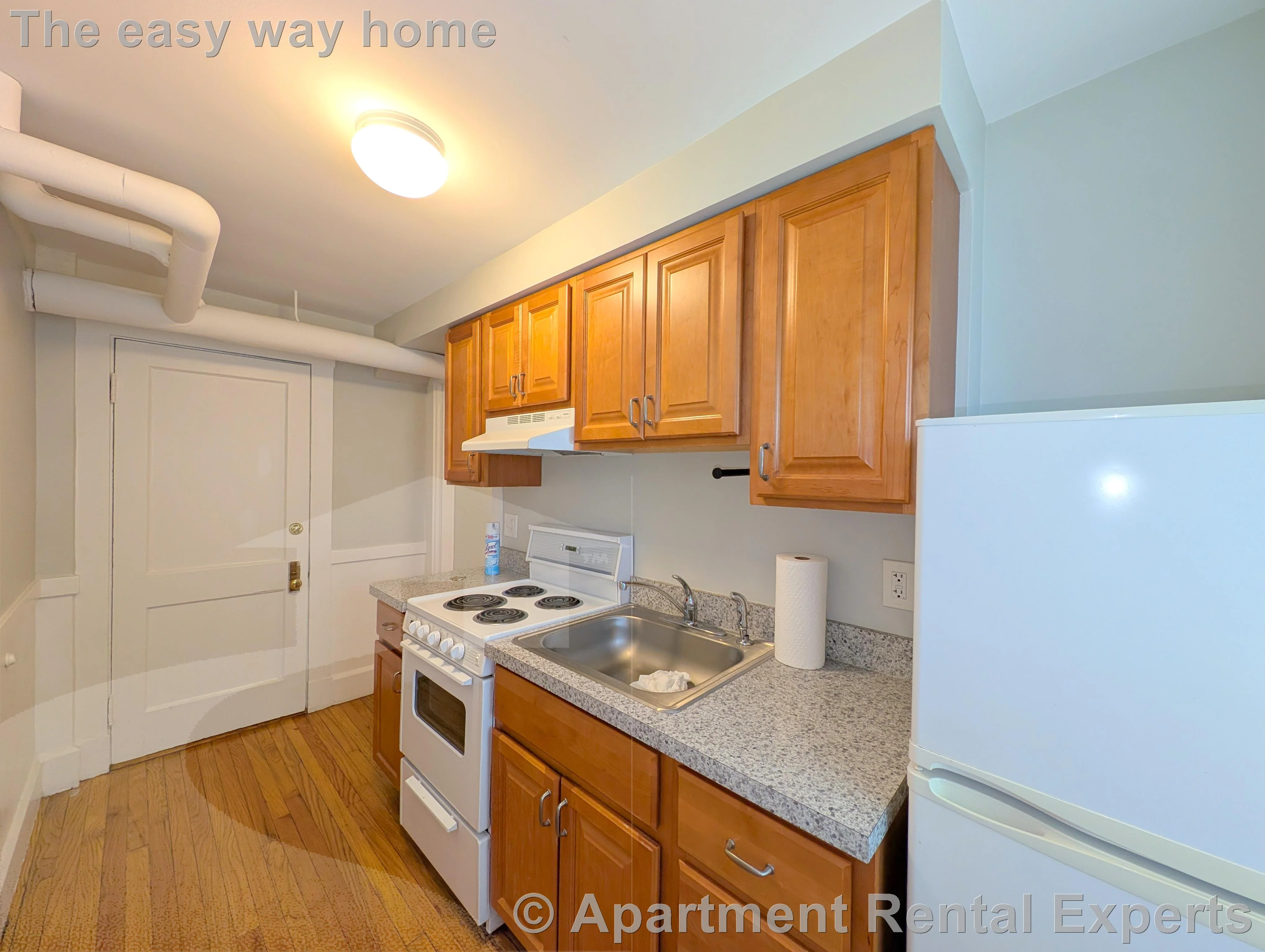 1 bed, 1 bath apartment for rent at 156-158 Summer St Unit B2, Spring Hill — photo 2 of 12