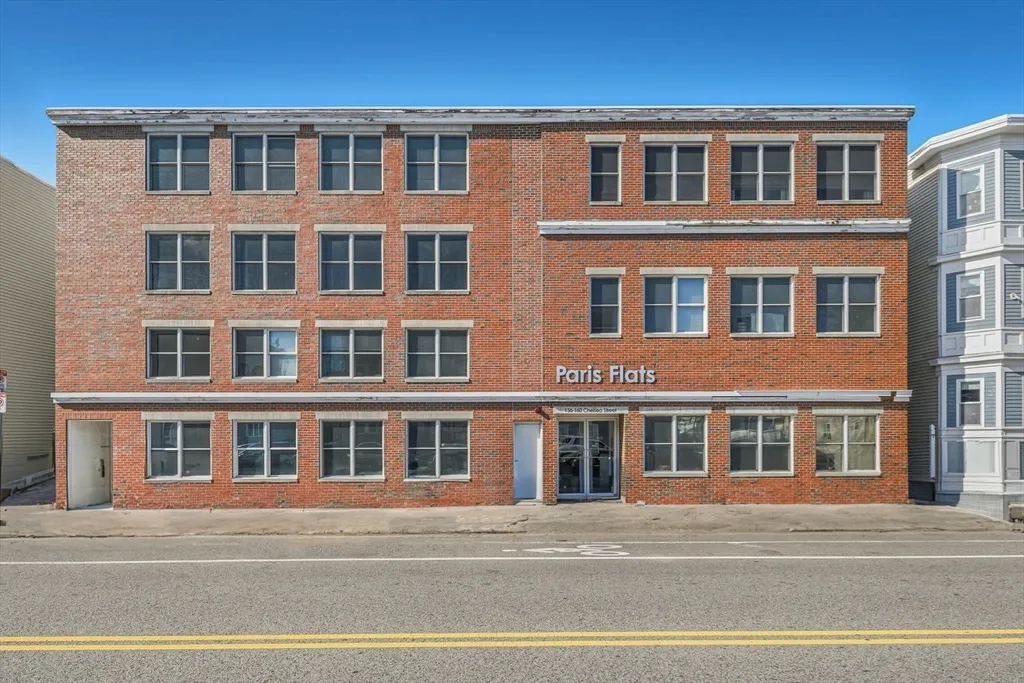2 bed, 1 bath apartment for rent at 156 Chelsea St Unit 103, East Boston — photo 25 of 27