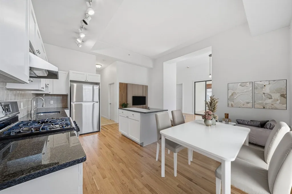 2 bed, 1 bath apartment for rent at 156 Chelsea St Unit 103, East Boston — photo 4 of 27