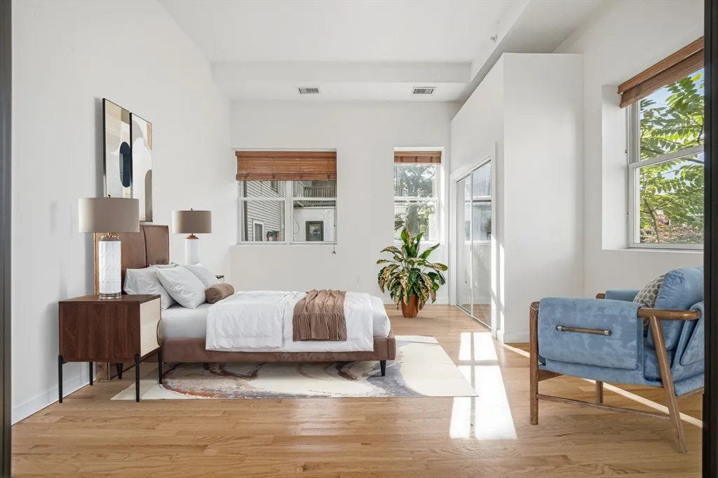 2 bed, 1 bath apartment for rent at 156 Chelsea St Unit 103, East Boston — photo 8 of 27