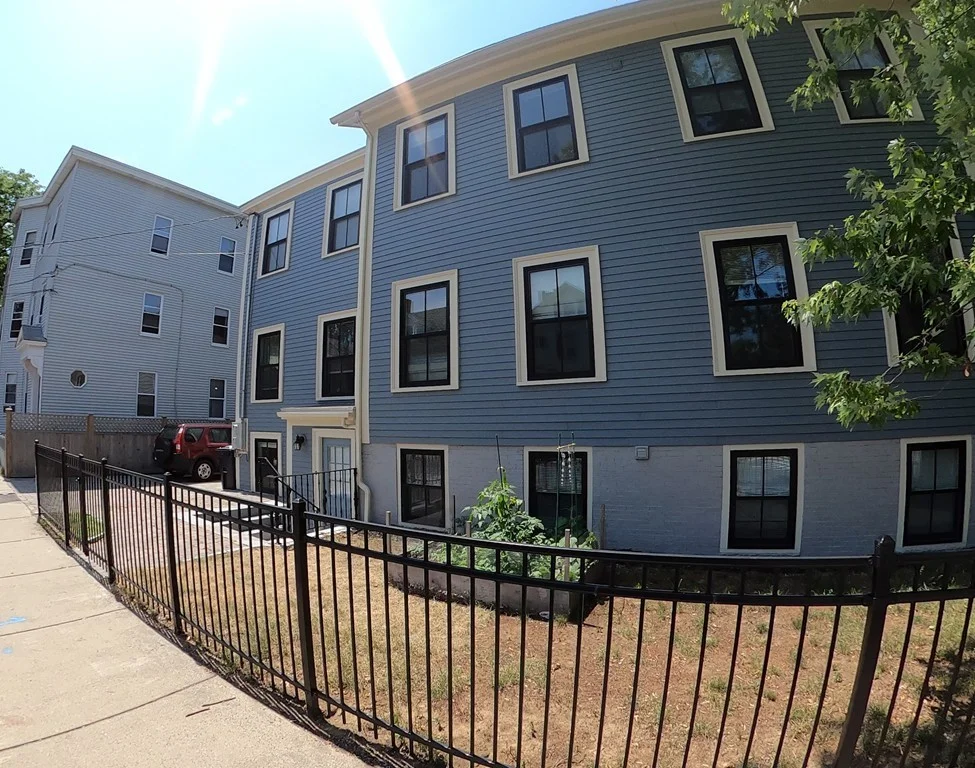 5 bed, 4+ bath apartment for rent at 156 Hampshire St Unit 1, The Port — photo 3 of 36