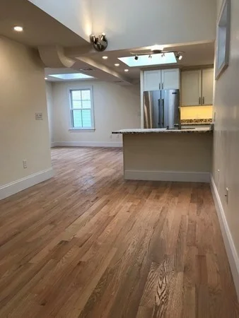 4 bed, 2 bath apartment for rent at 156 Hampshire St Unit 2, Cambridgeport — photo 9 of 24