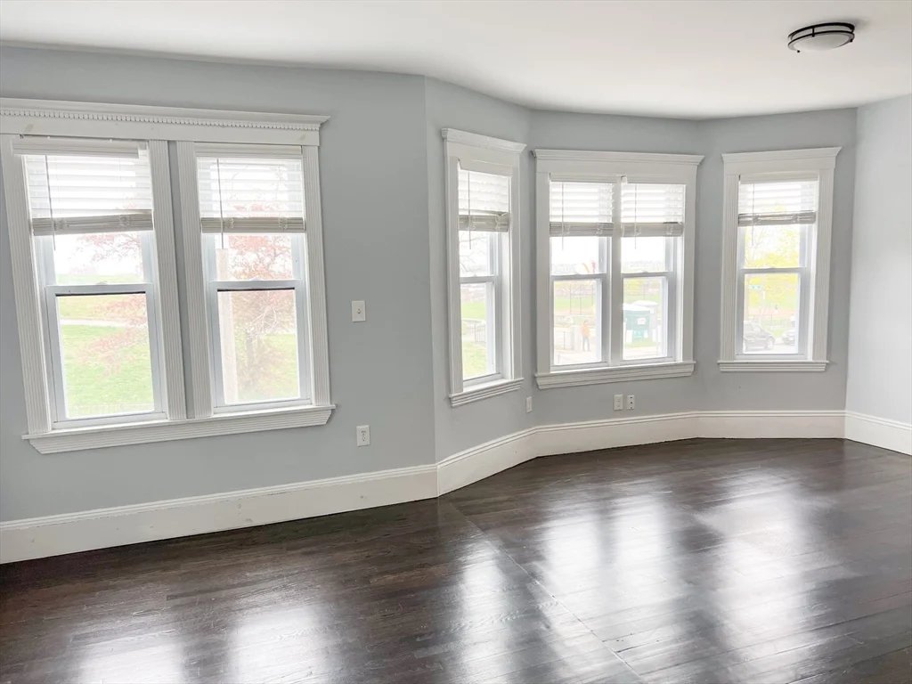 3 bed, 1 bath apartment for rent at 156 Homes Ave Unit 2, Dorchester — photo 7 of 20