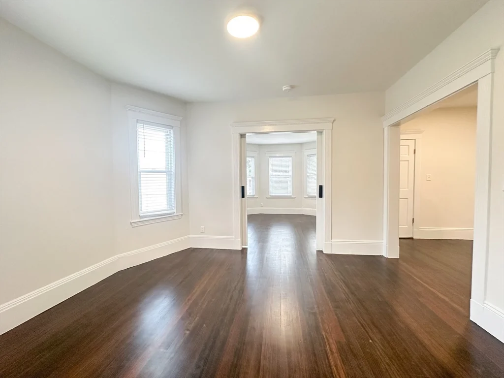 3 bed, 1 bath apartment for rent at 156 Homes Ave Unit 3, Dorchester — photo 7 of 20