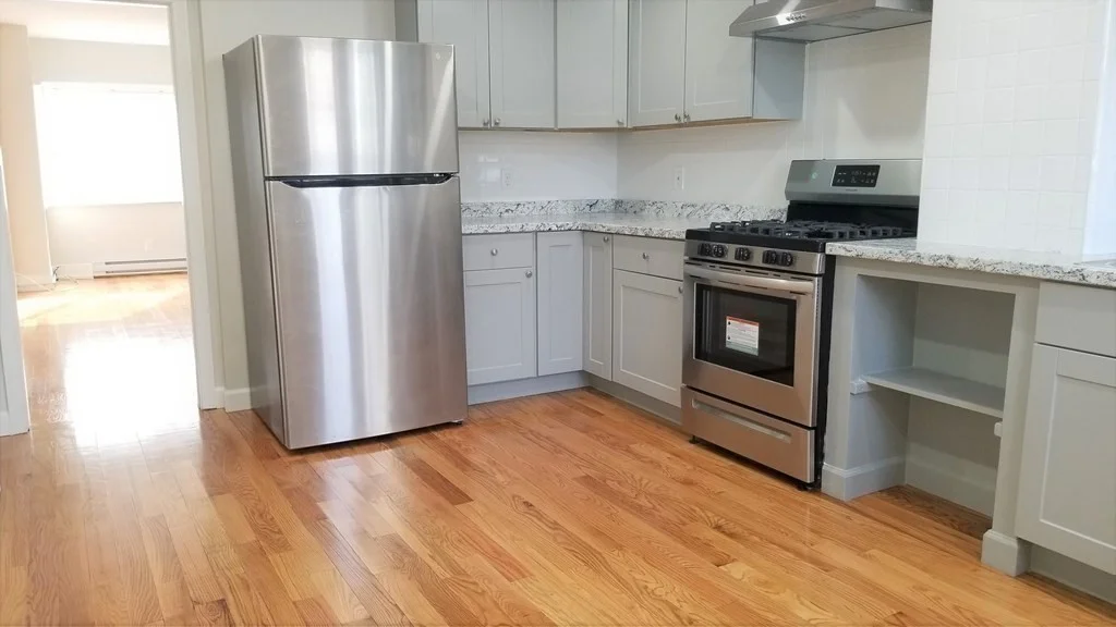 2 bed, 1 bath apartment for rent at 156 Lexington Unit 3, East Boston — photo 4 of 17