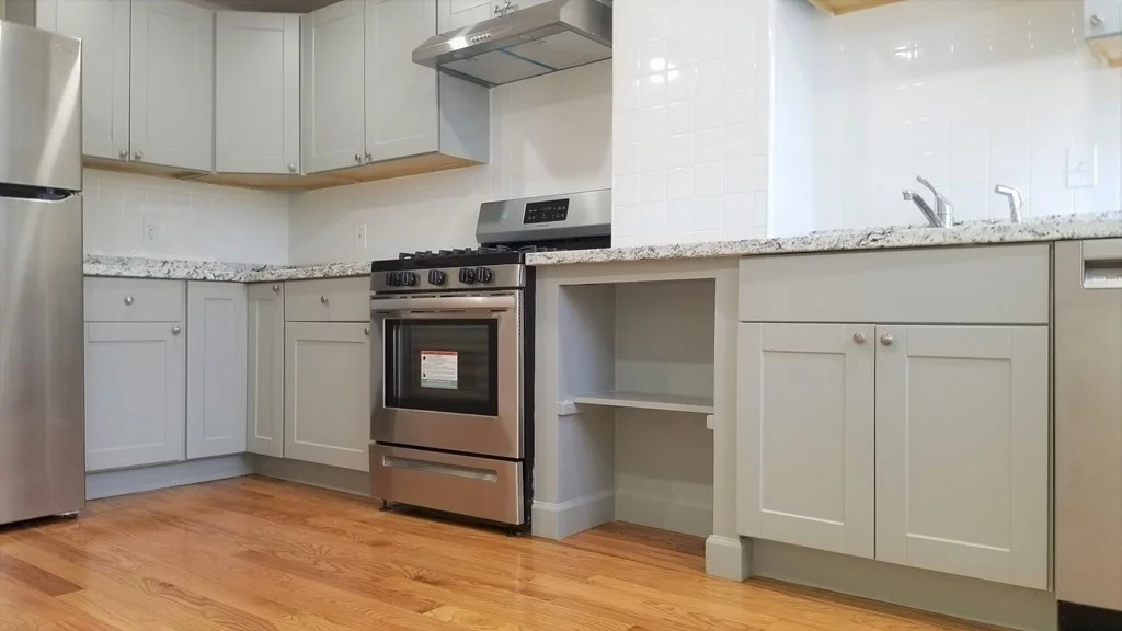 2 bed, 1 bath apartment for rent at 156 Lexington Unit 3, East Boston