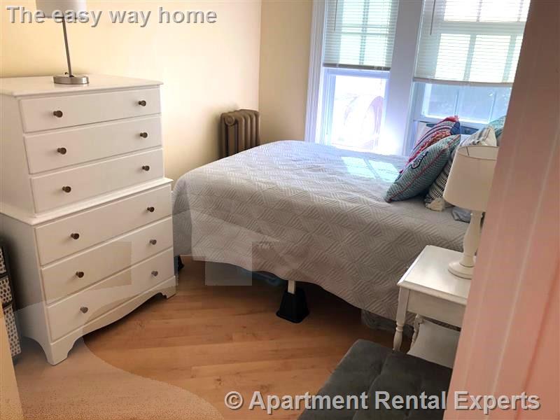 3 bed, 2 bath apartment for rent at 156 Magazine St Unit 23, Cambridgeport — photo 7 of 9