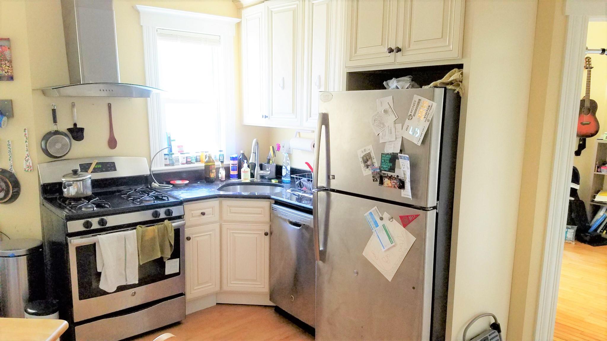 3 bed, 2 bath apartment for rent at 156 Magazine St Unit 33, Cambridgeport