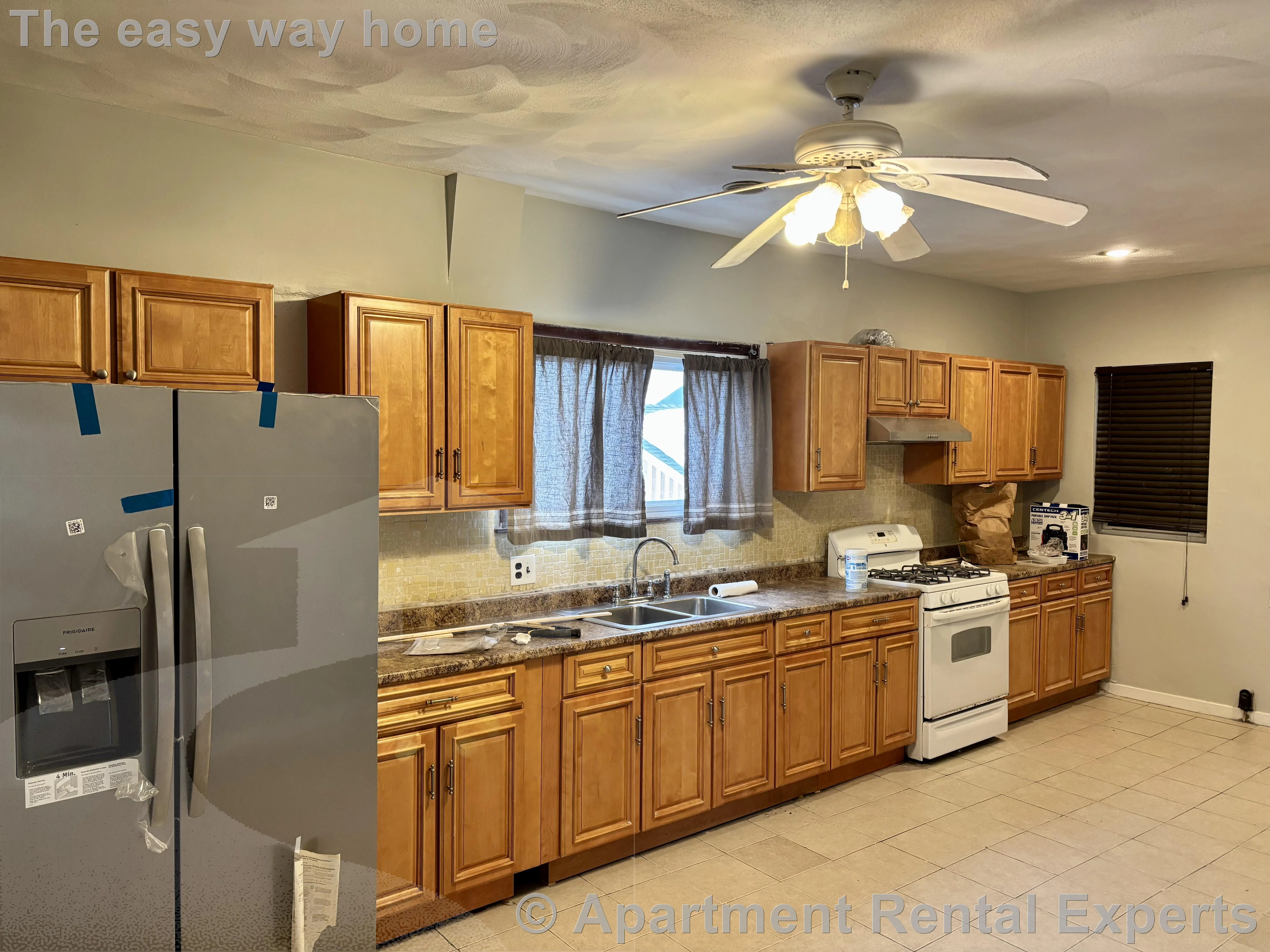 3 bed, 1 bath apartment for rent at 156 Middlesex Ave, Wellington