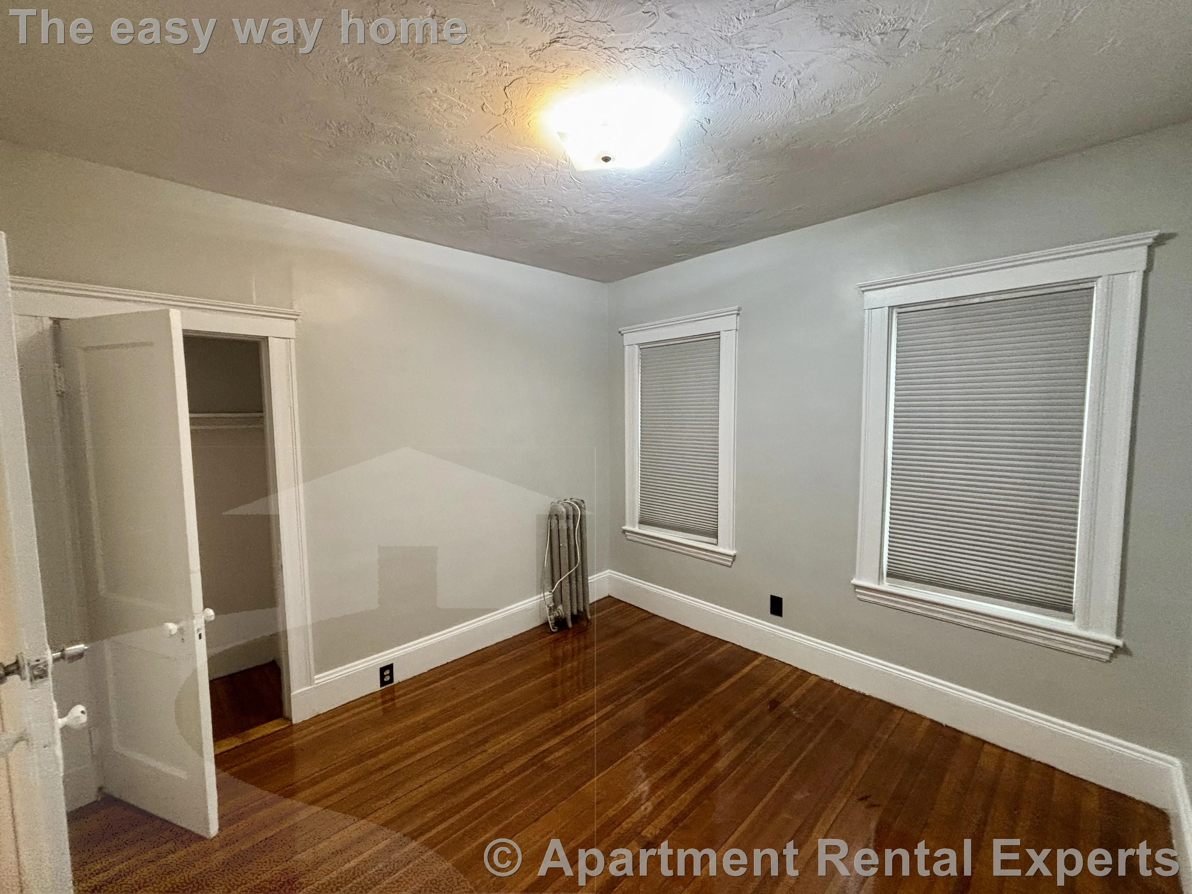 3 bed, 1 bath apartment for rent at 156 Middlesex Ave, Wellington — photo 5 of 10