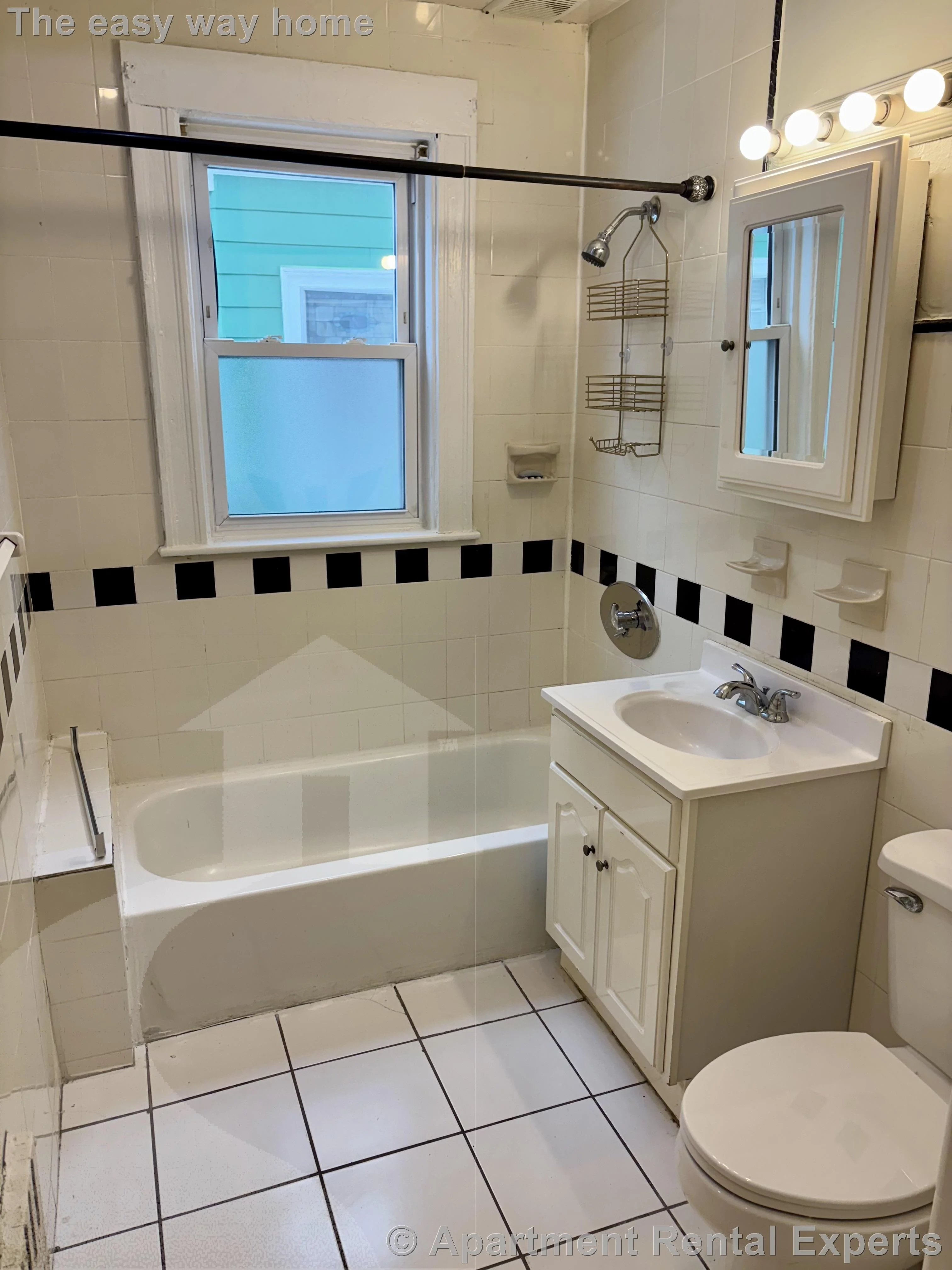 3 bed, 1 bath apartment for rent at 156 Middlesex Ave, Wellington — photo 4 of 10