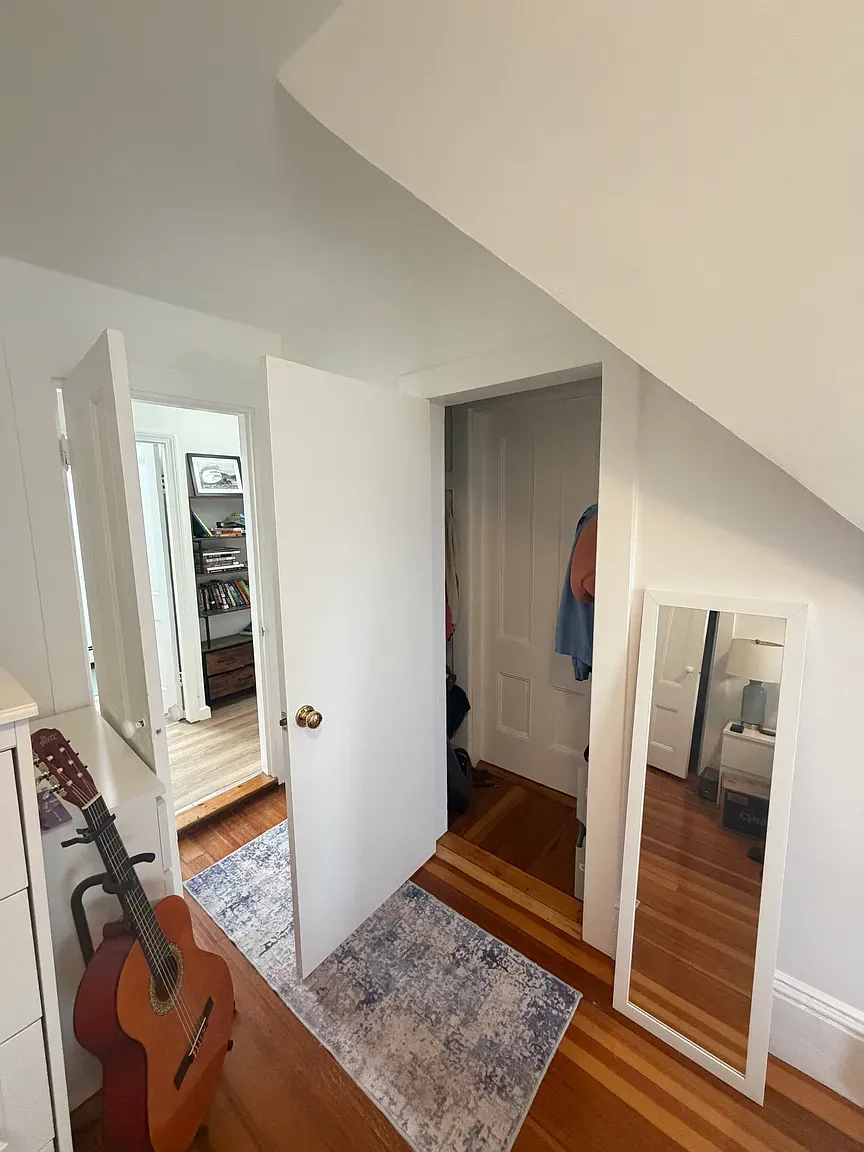 1 bed, 1 bath apartment for rent at 156 Morrison Ave Unit 3, Powder House Square — photo 11 of 17